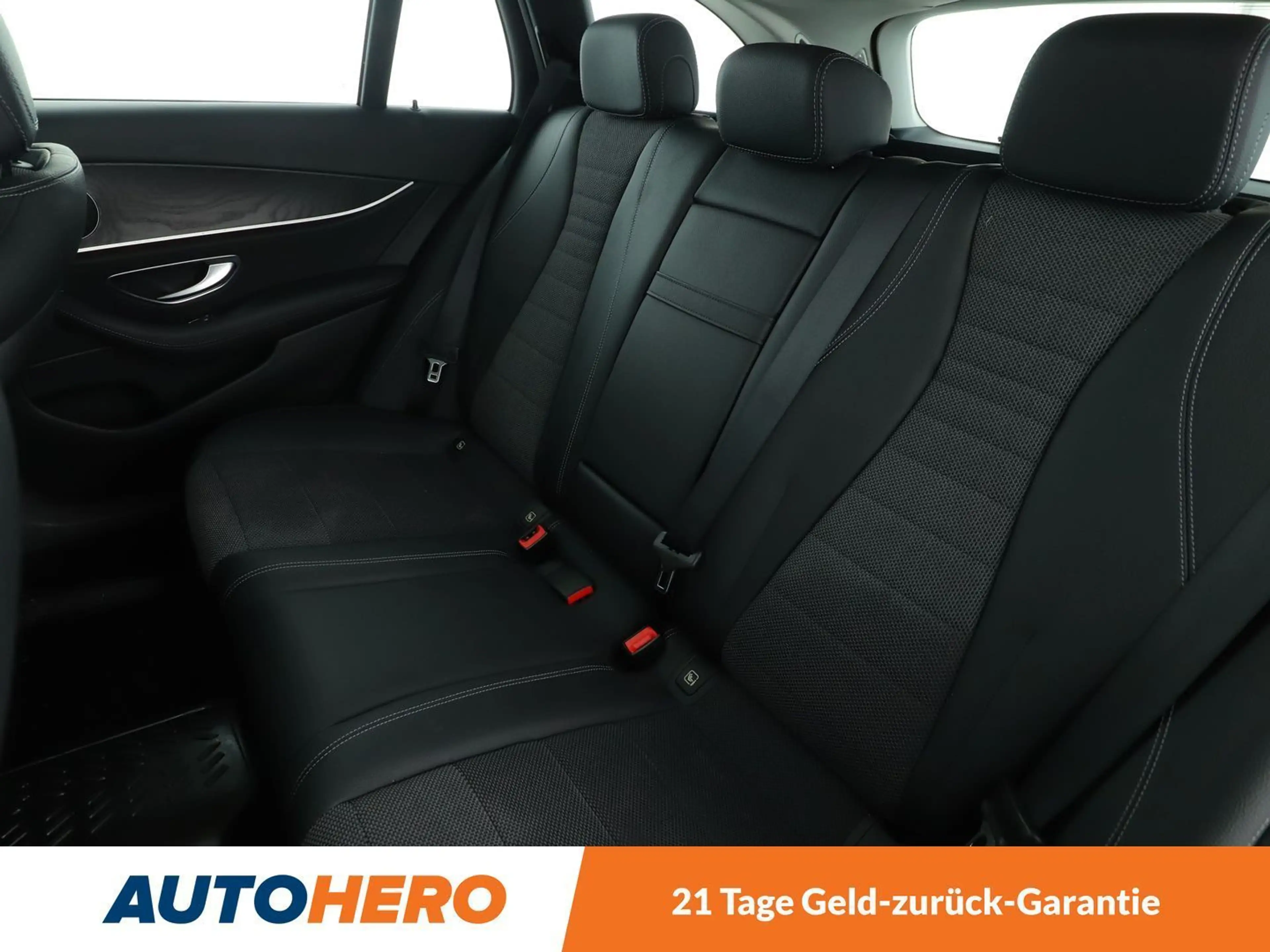 Mercedes-Benz E 250 T Avantgarde Aut.*NAVI*CAM*SHZ*TEMPO* — photo 14
