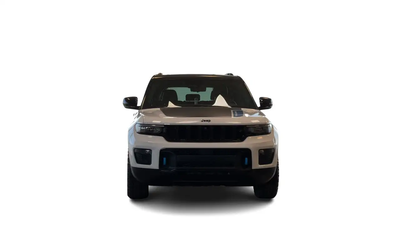 Jeep Grand Cherokee photo Jeep Grand Cherokee
