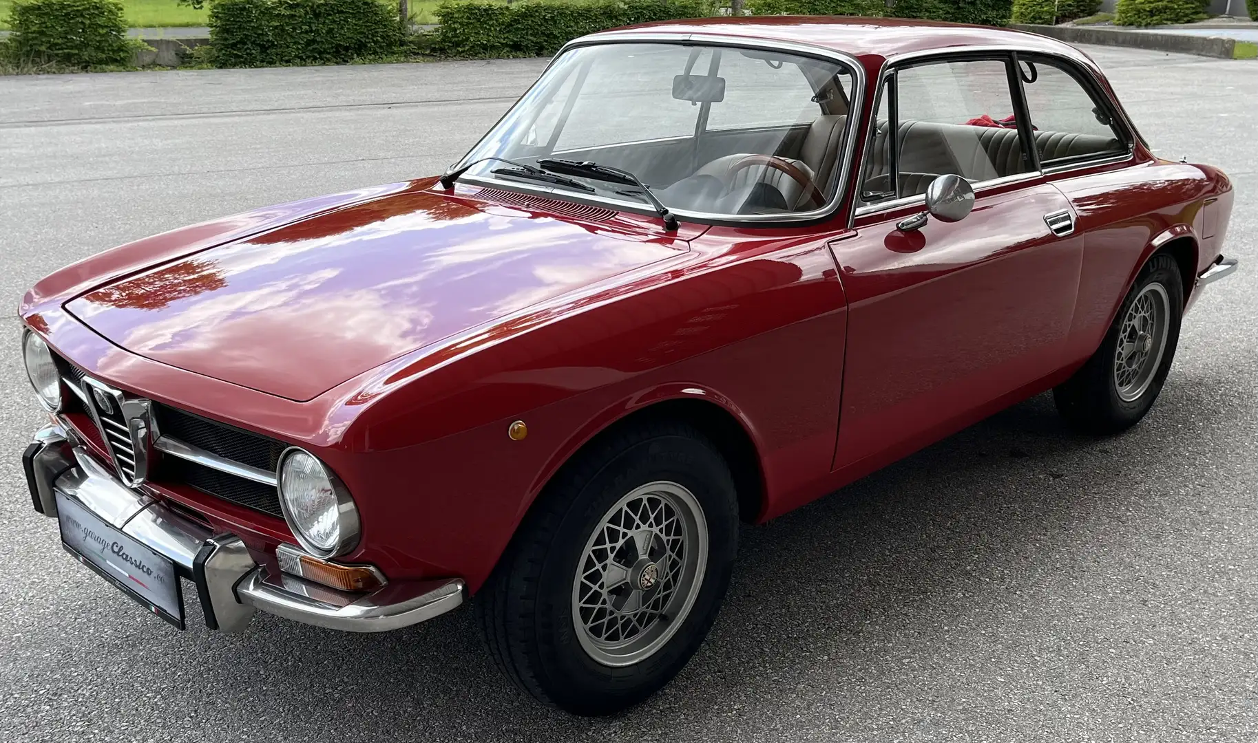 Alfa Romeo GT GT 1600 Junior Rouge - 1