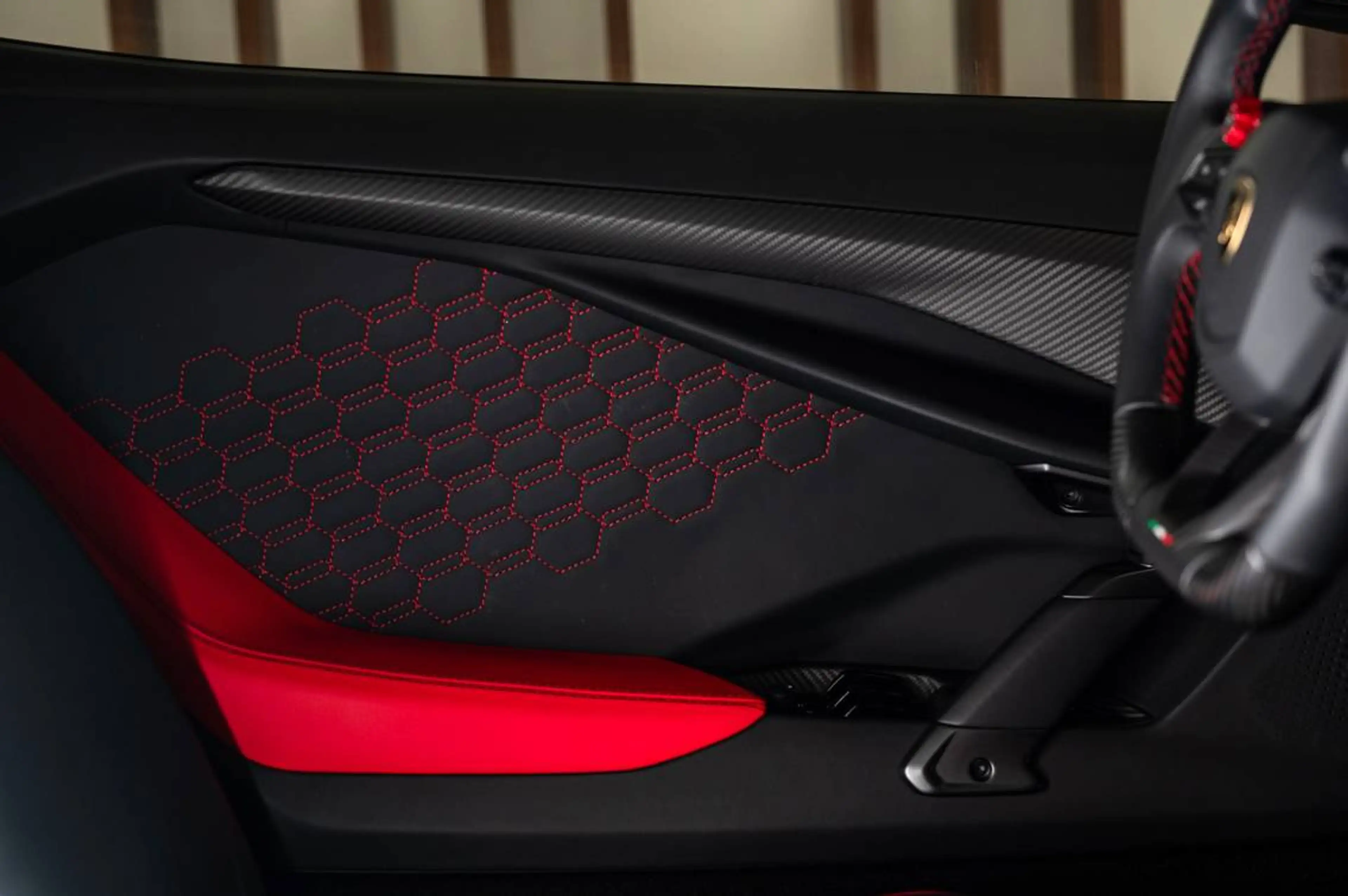 Lamborghini Revuelto Revuelto PHEV 6.5i V12 — photo 15