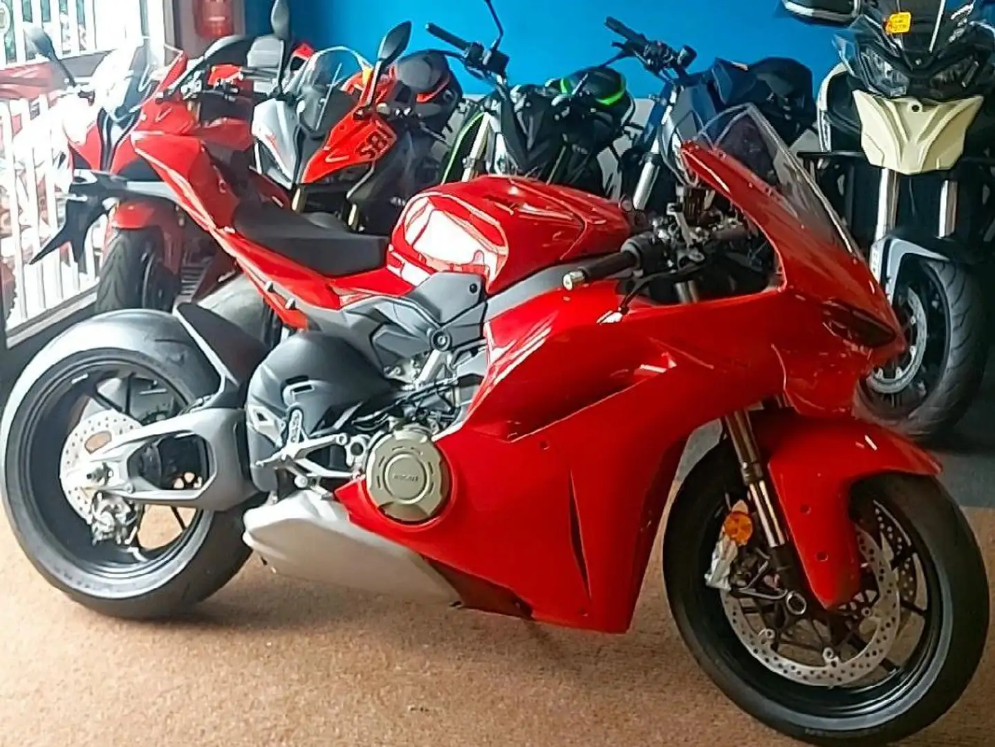 Ducati Panigale V4 Roşu - 2