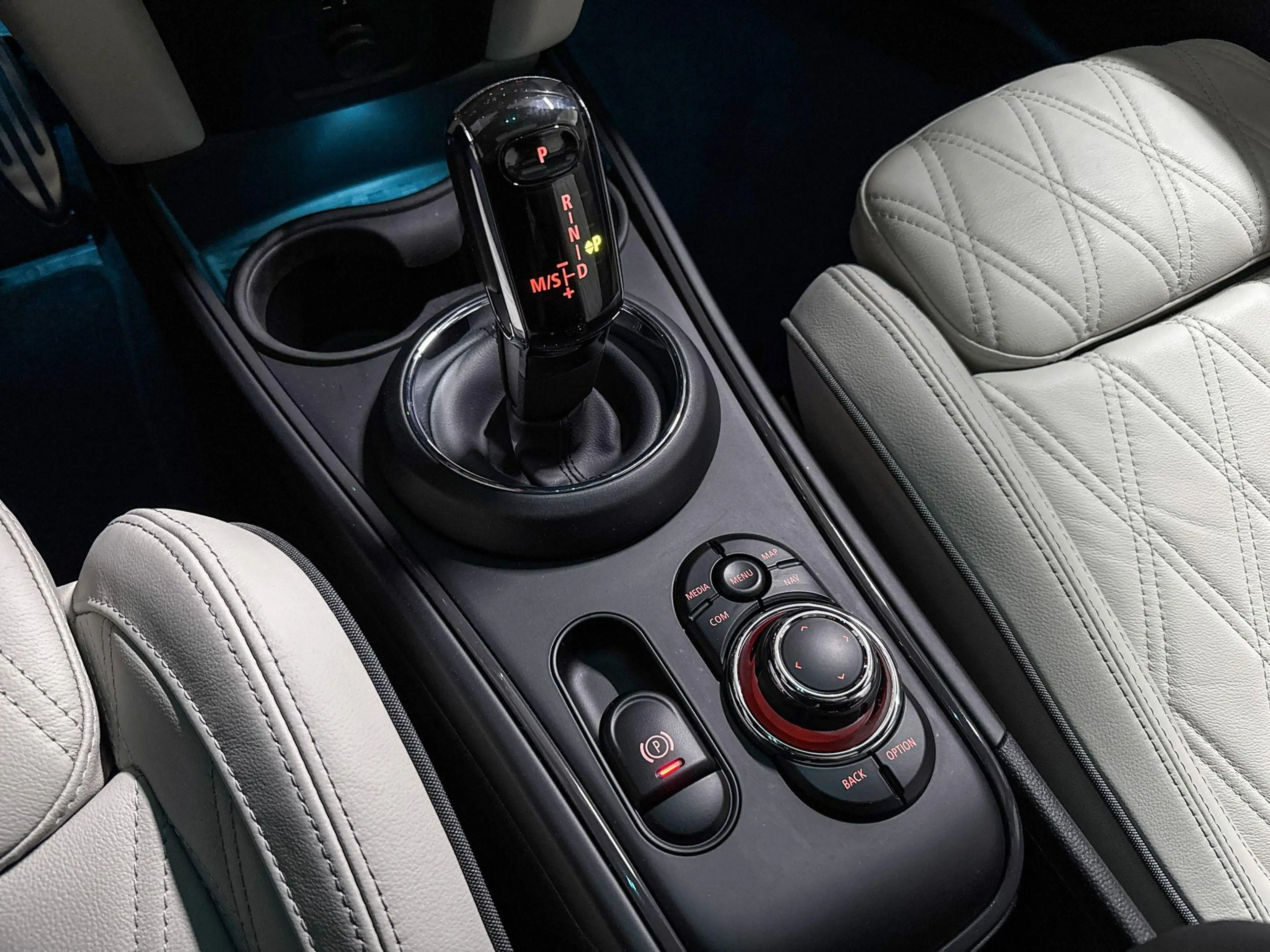 MINI John Cooper Works Countryman ALL4 | Harman/Kardon | Panoramadak | Head-up Displ — photo 15