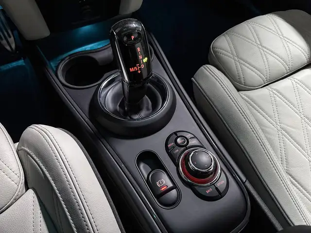 MINI Countryman view 15