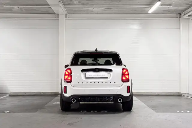 MINI Countryman view 7