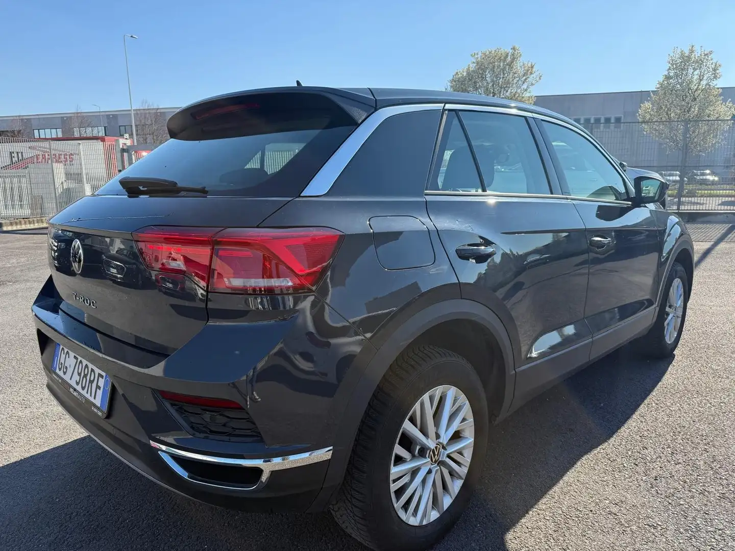 Volkswagen T-Roc T-Roc 1.5 tsi Business dsg Grau - 2