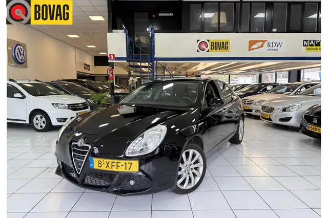 Alfa Romeo Giulietta 1.4 T Distinctive Bovag Garantie Airco