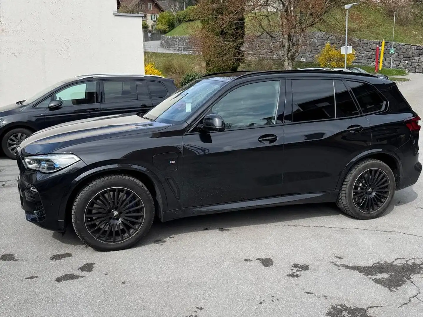 BMW X5 X5 xDrive45e PHEV Aut. Schwarz - 2
