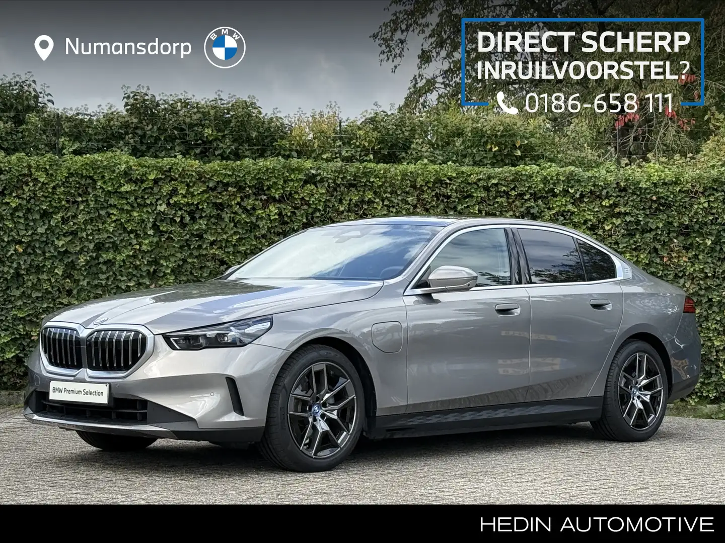 BMW 530 5-serie Sedan 530e | Harman/kardon | Panorama | 36 Grijs - 1
