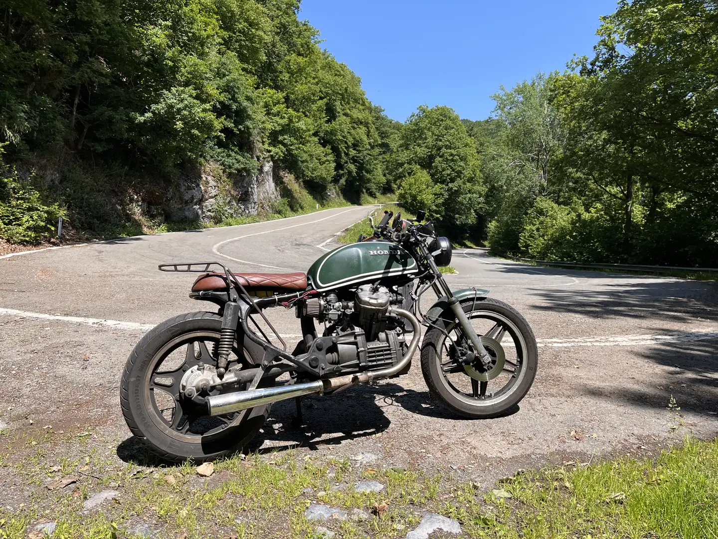 Honda CX 500 Cafe Racer Verde - 2