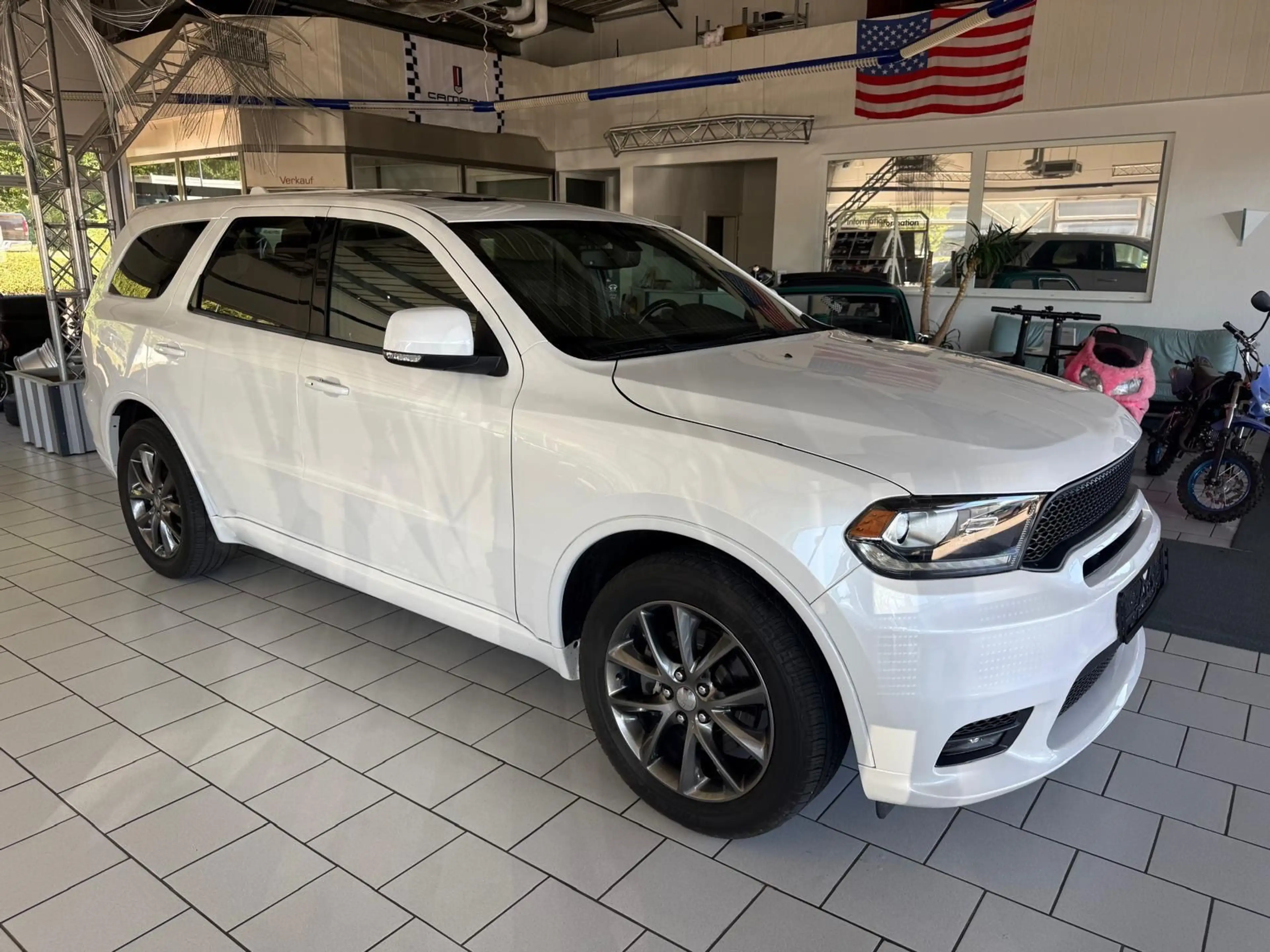 Dodge Durango 5,7 R/T 7Sitz LPG Gas 8Gang 4x4 Facelift