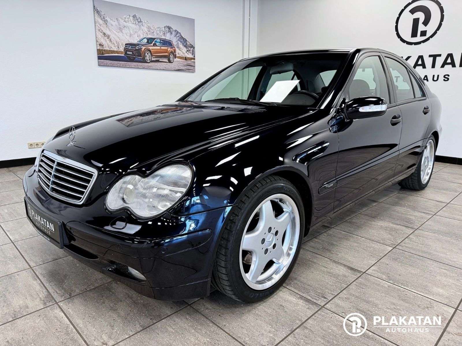 Mercedes-Benz C 320