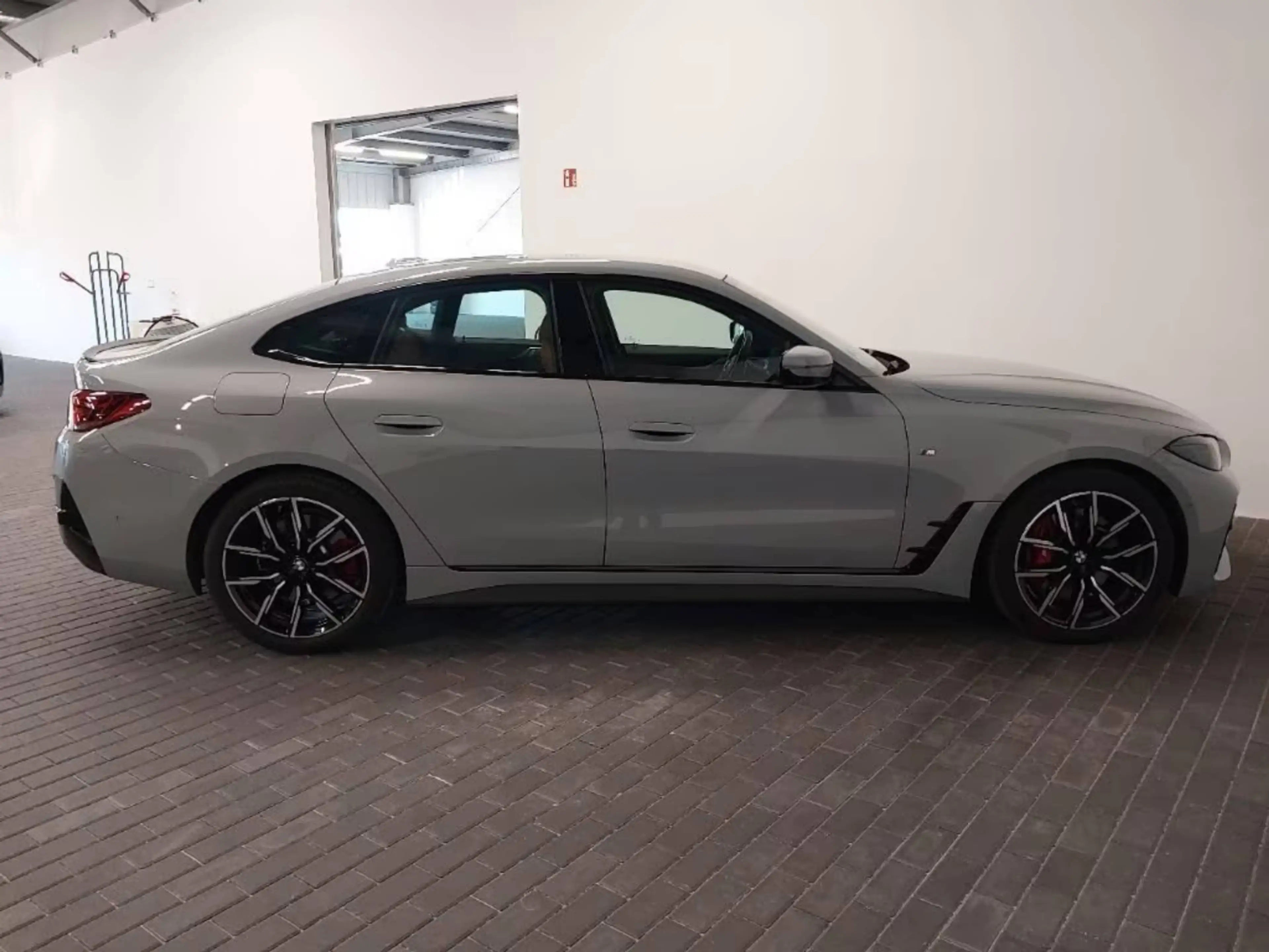BMW 420 420 d xDrive M sport — photo 9