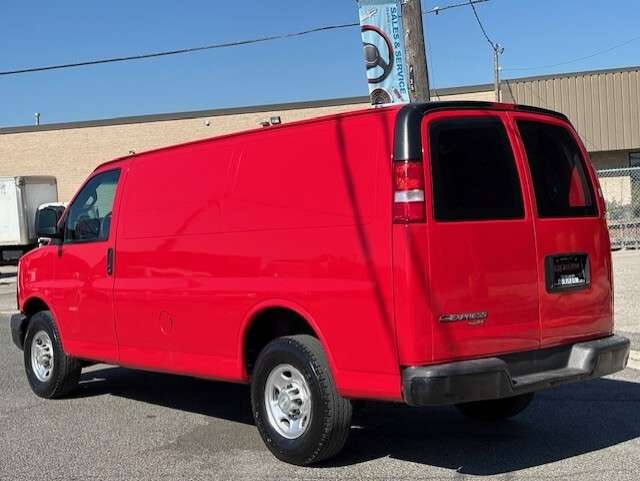 2016 Chevrolet Express 2500 Cargo Van