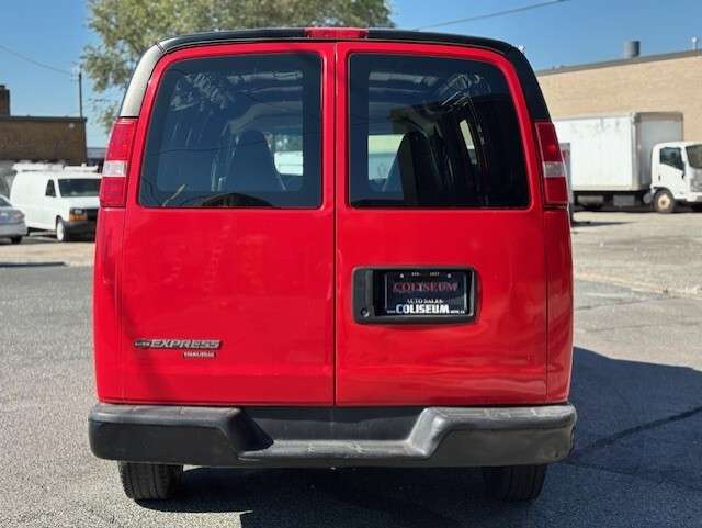 2016 Chevrolet Express 2500 Cargo Van