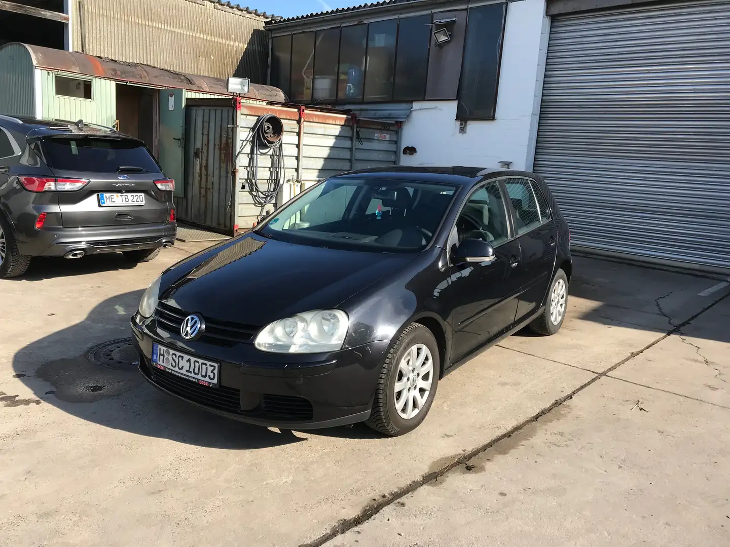 Volkswagen Golf Comfortline Noir - 1