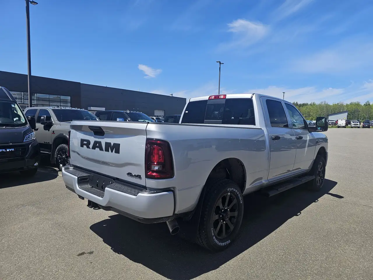 RAM 2500 photo RAM 2500