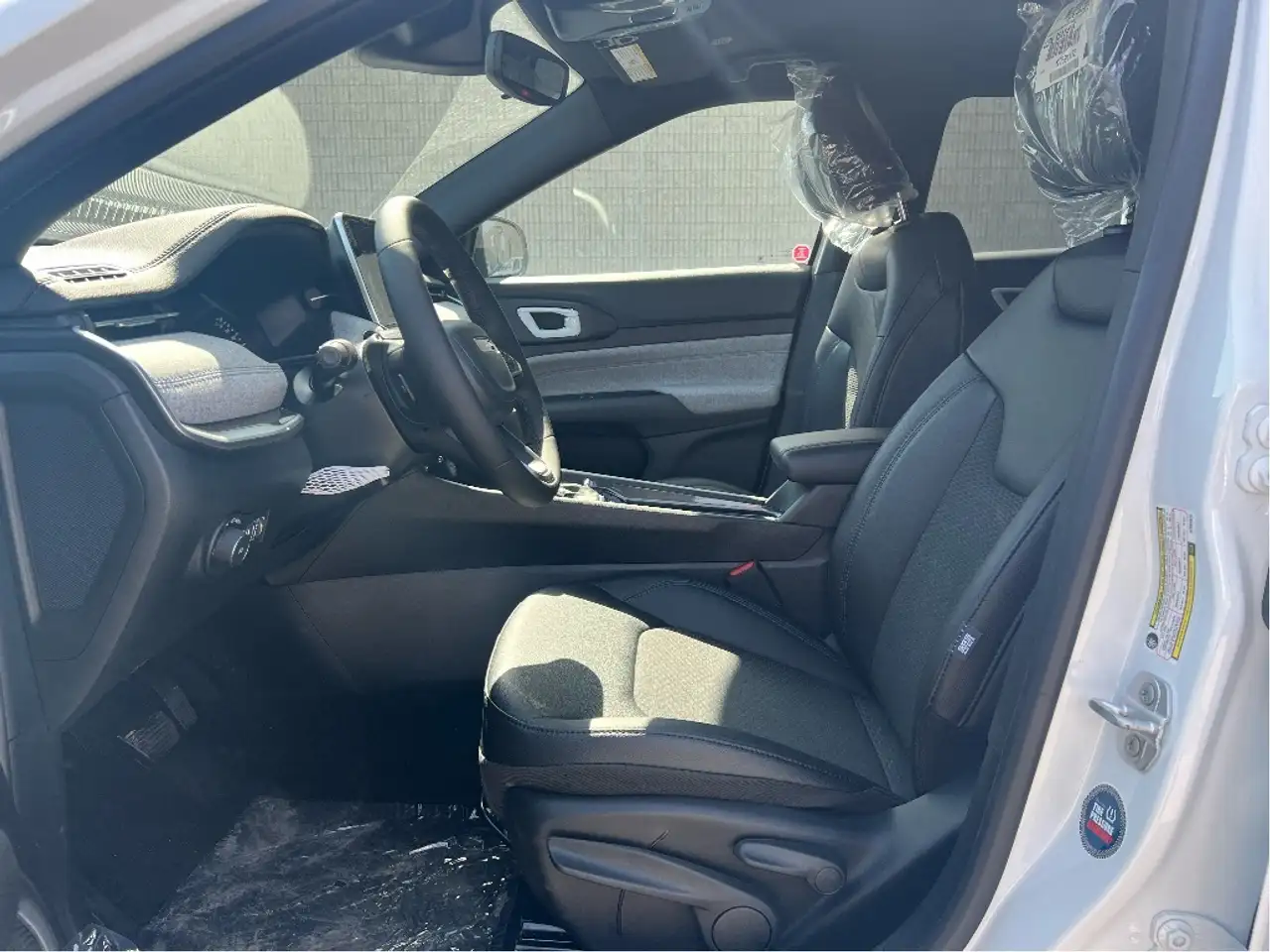 Jeep Compass photo Jeep Compass