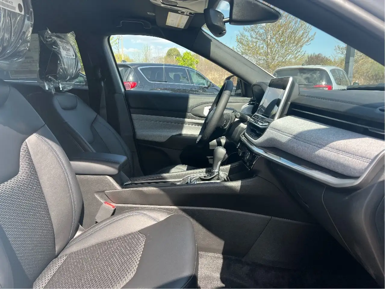 Jeep Compass photo Jeep Compass