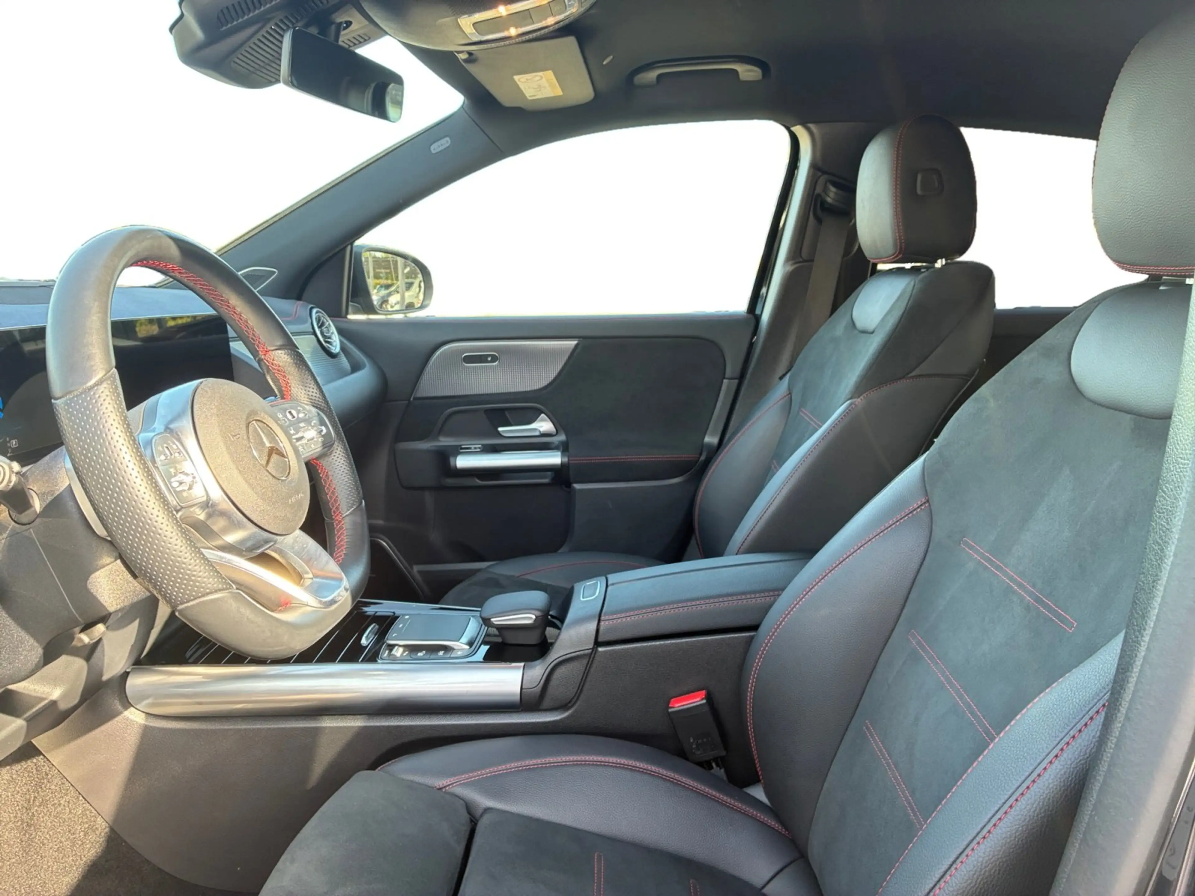 Mercedes-Benz EQA 250 + AMG Line+Distr+Burmester+LED+Keyl+Night — photo 6