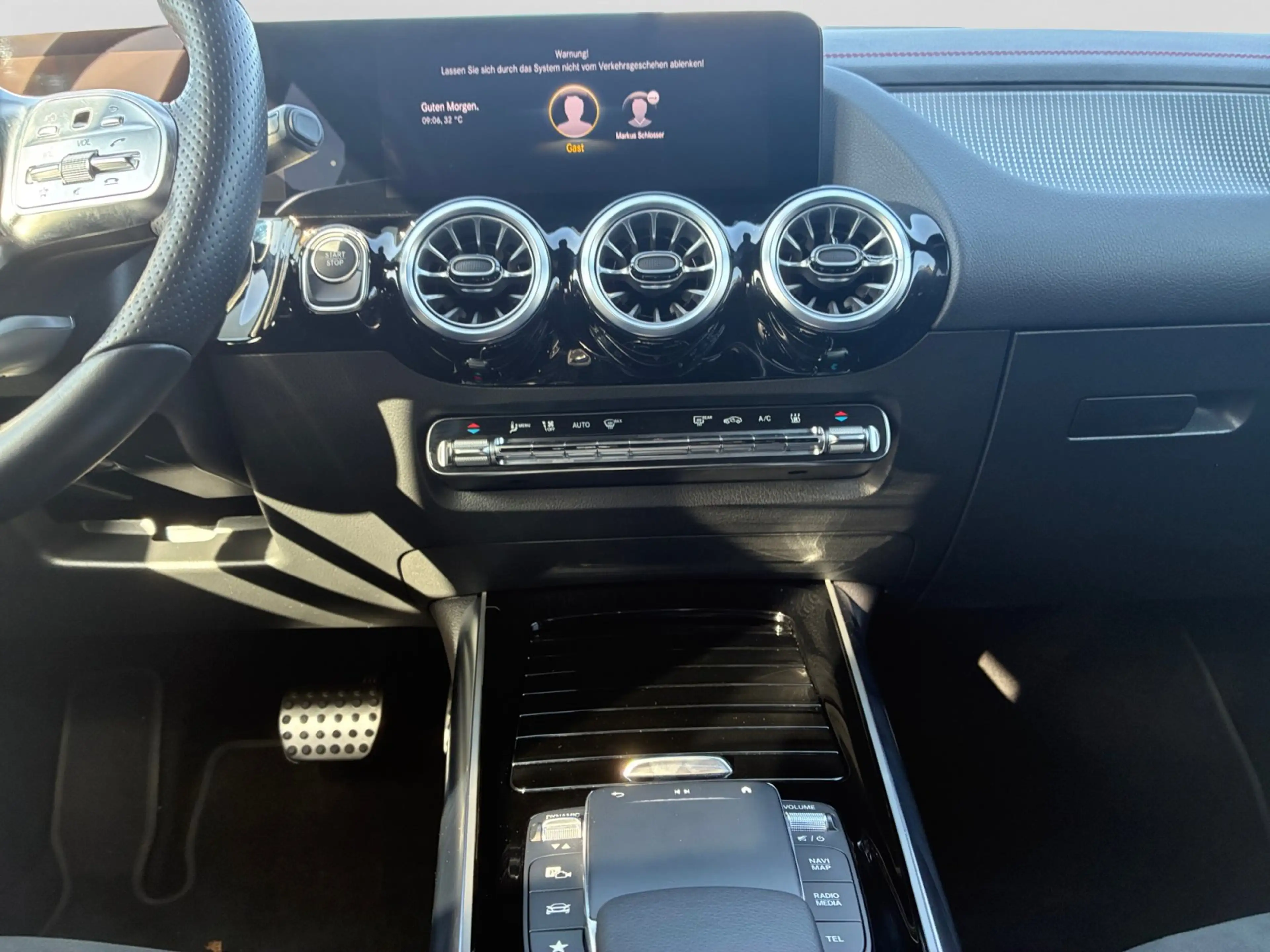 Mercedes-Benz EQA 250 + AMG Line+Distr+Burmester+LED+Keyl+Night — photo 8