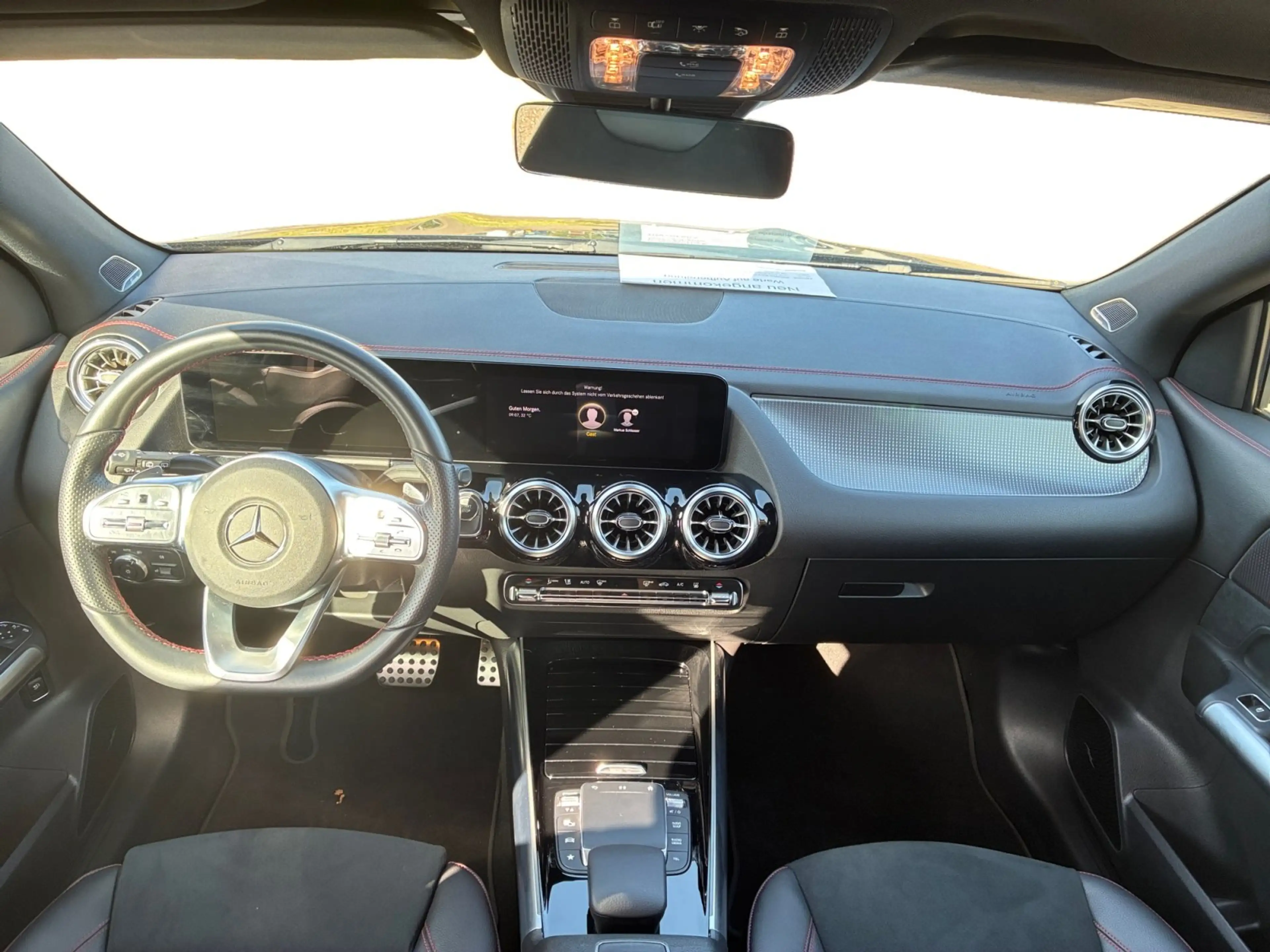 Mercedes-Benz EQA 250 + AMG Line+Distr+Burmester+LED+Keyl+Night — photo 10