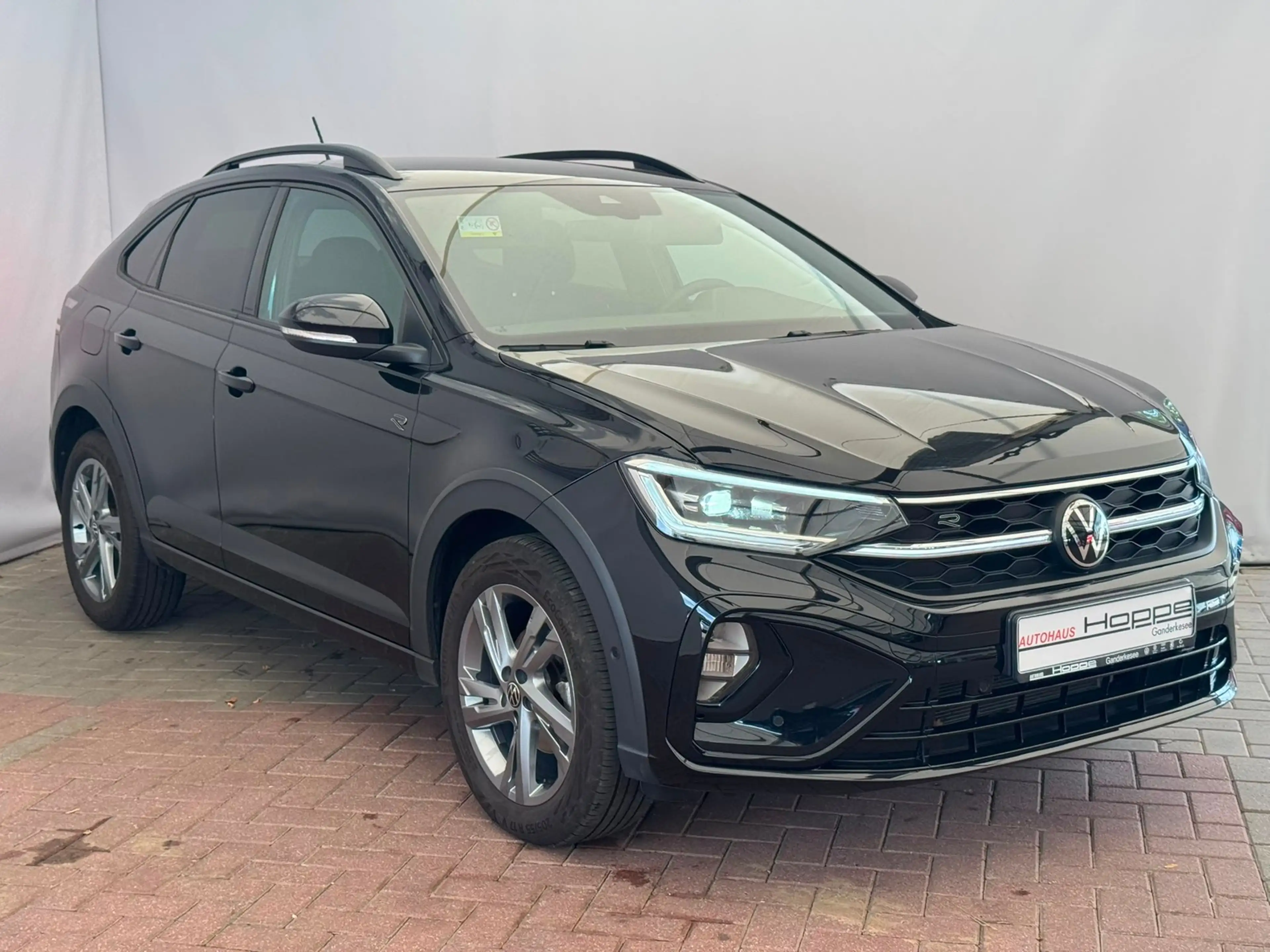 Volkswagen Taigo R-Line 1.5TSI DSG+KAMERA+MATRIX+SIDE+ACC+NAVI — photo 2