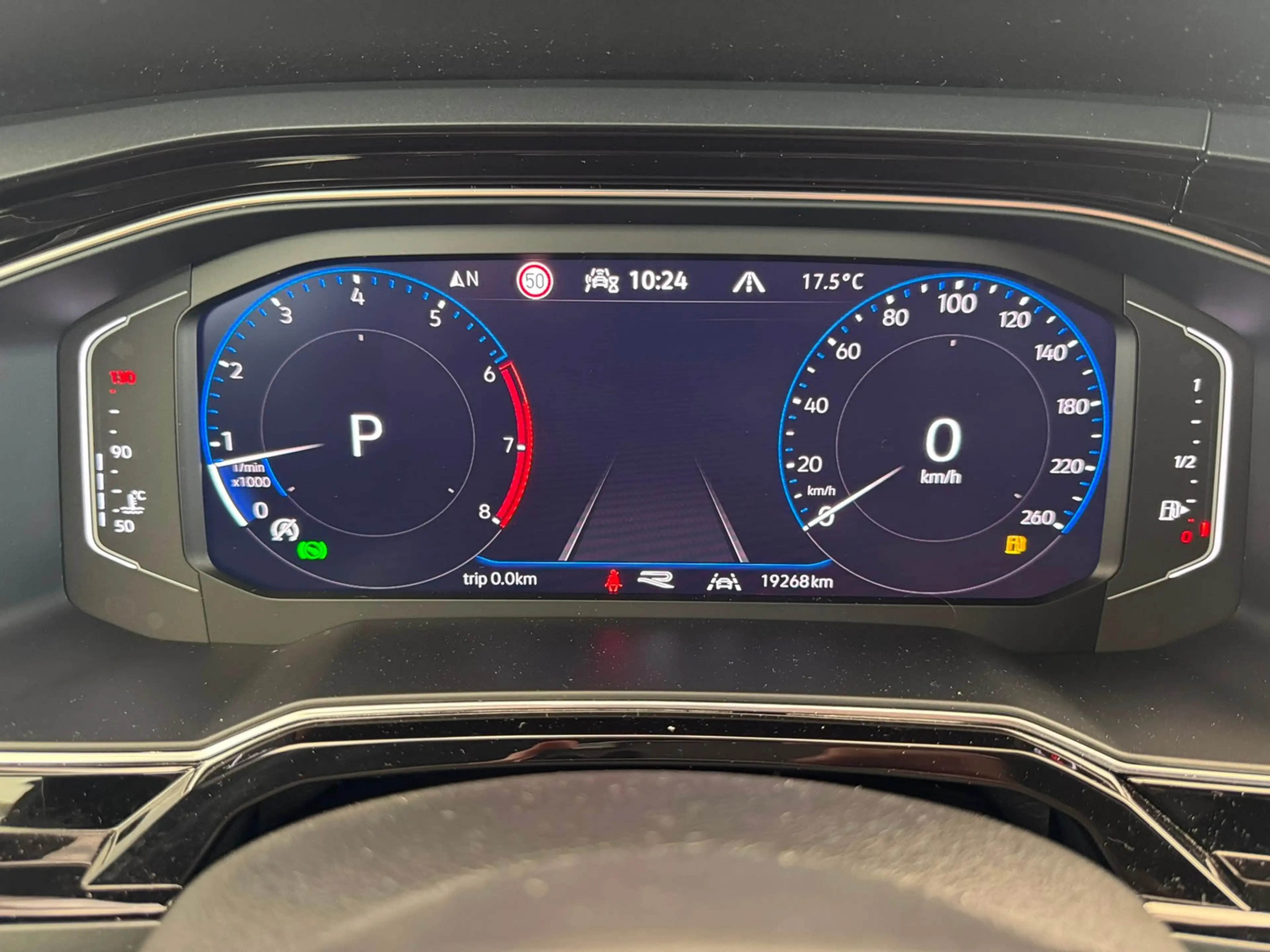 Volkswagen Taigo R-Line 1.5TSI DSG+KAMERA+MATRIX+SIDE+ACC+NAVI — photo 8