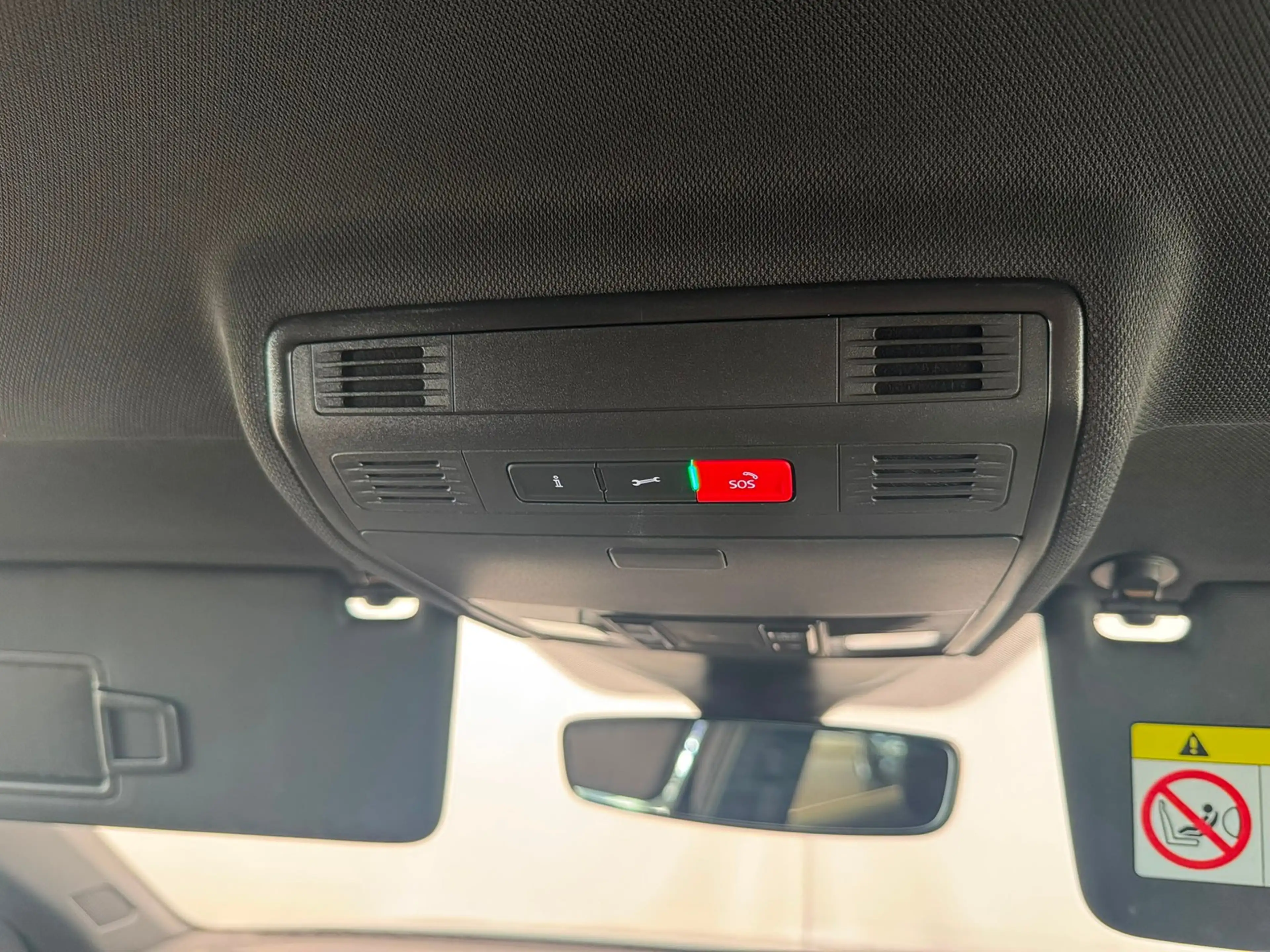 Volkswagen Taigo R-Line 1.5TSI DSG+KAMERA+MATRIX+SIDE+ACC+NAVI — photo 10