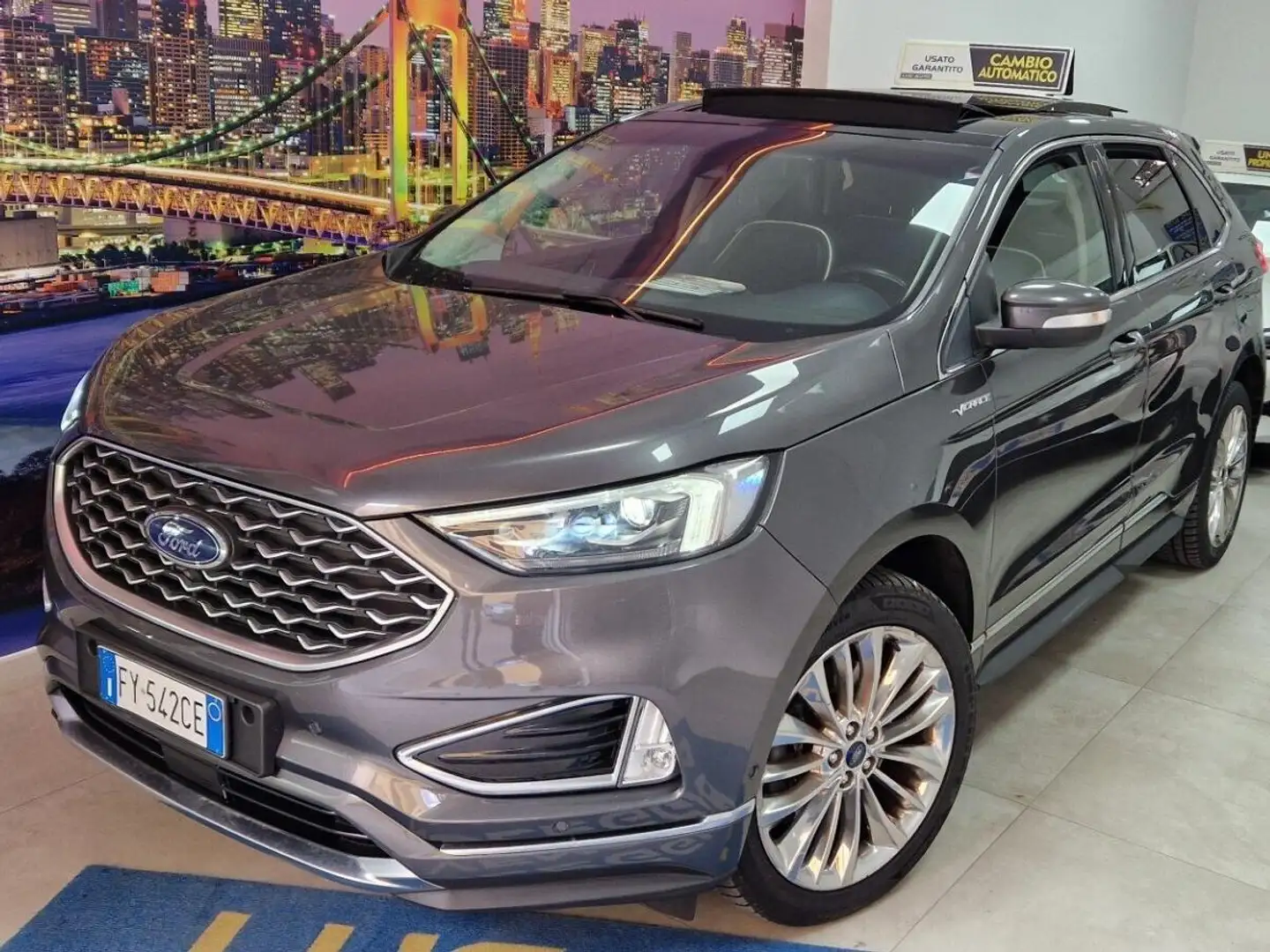 Ford Edge Edge 2019  Vignale s tetto apribile Gris - 2