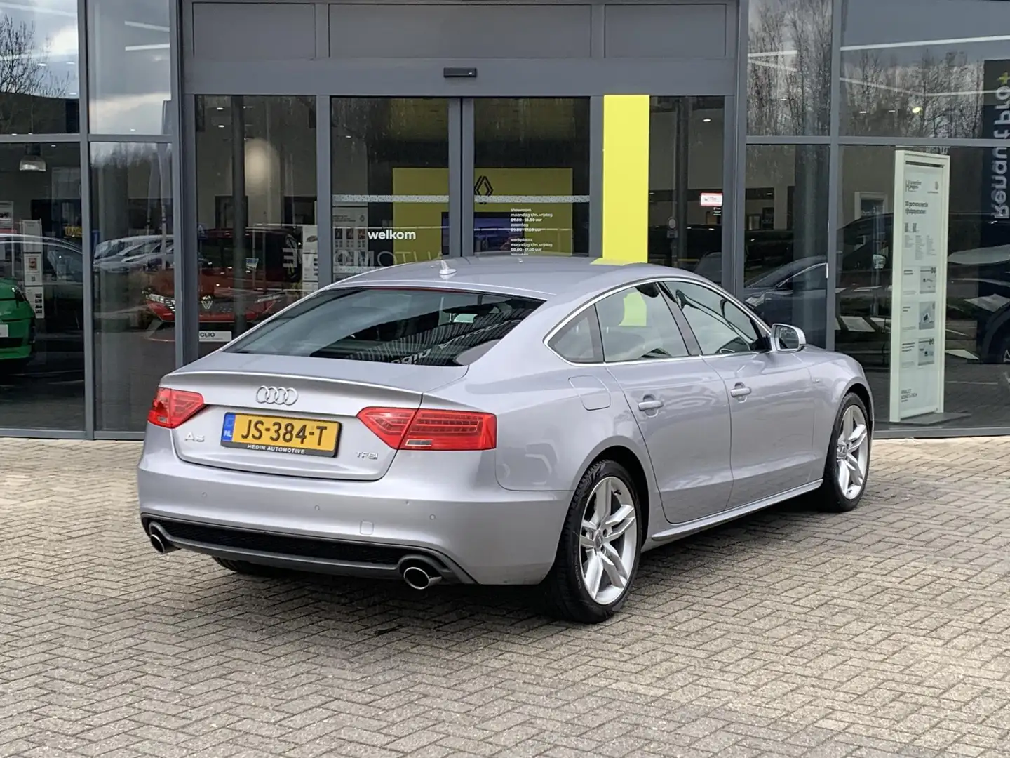 Audi A5 Sportback 1.8 TFSI Adrenalin Sport Automaat | S-li Grijs - 2