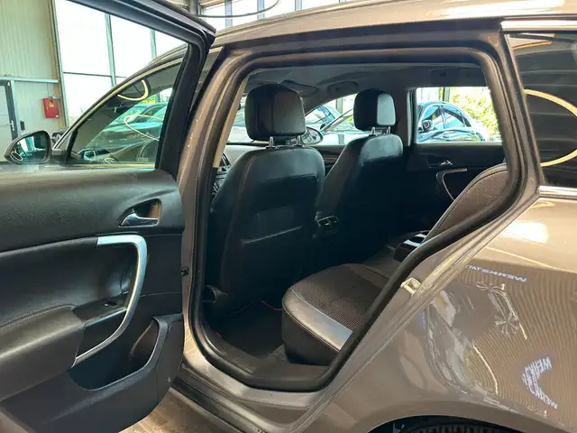 Opel Insignia view 29