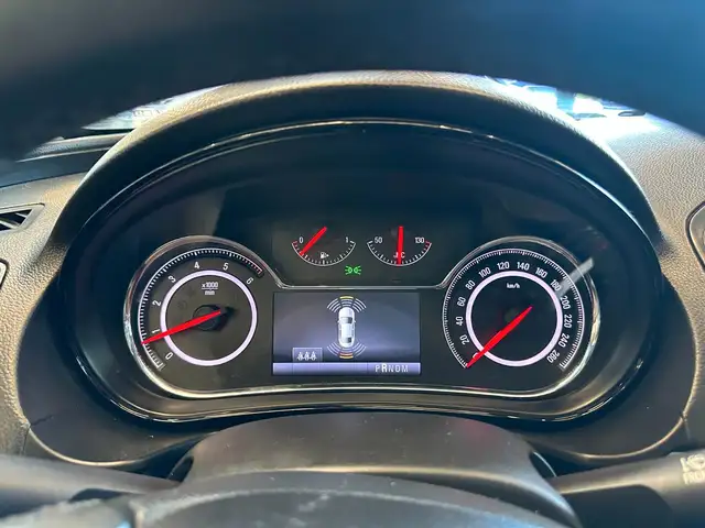 Opel Insignia view 15
