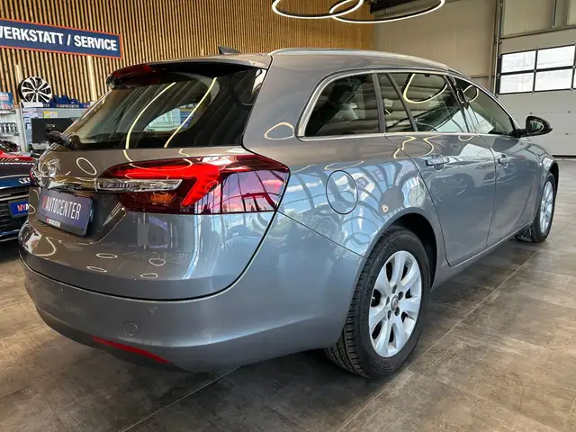 Opel Insignia view 17