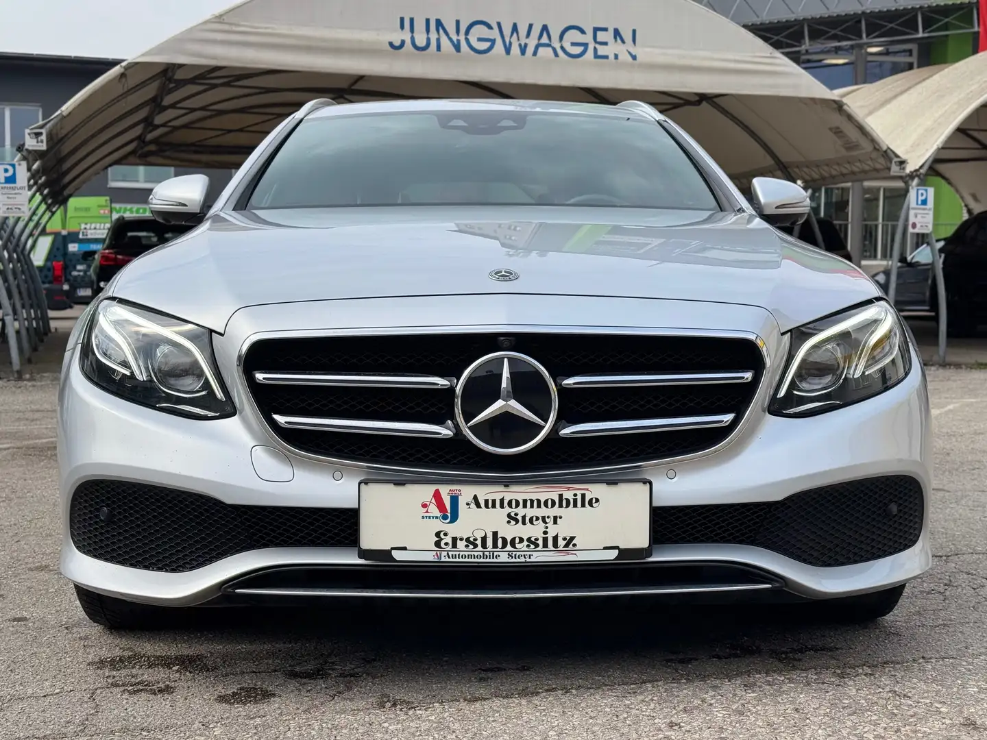 Mercedes-Benz E 350 d T Avantgarde Aut. Grau - 2