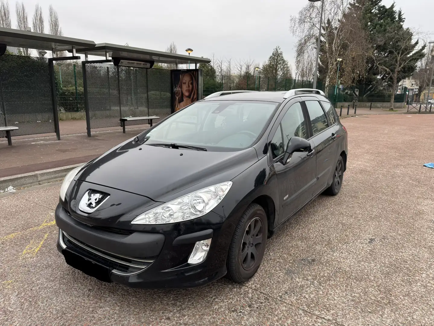 Peugeot 308 SW 1.6 HDi 90ch BLUE LION Navteq - 1