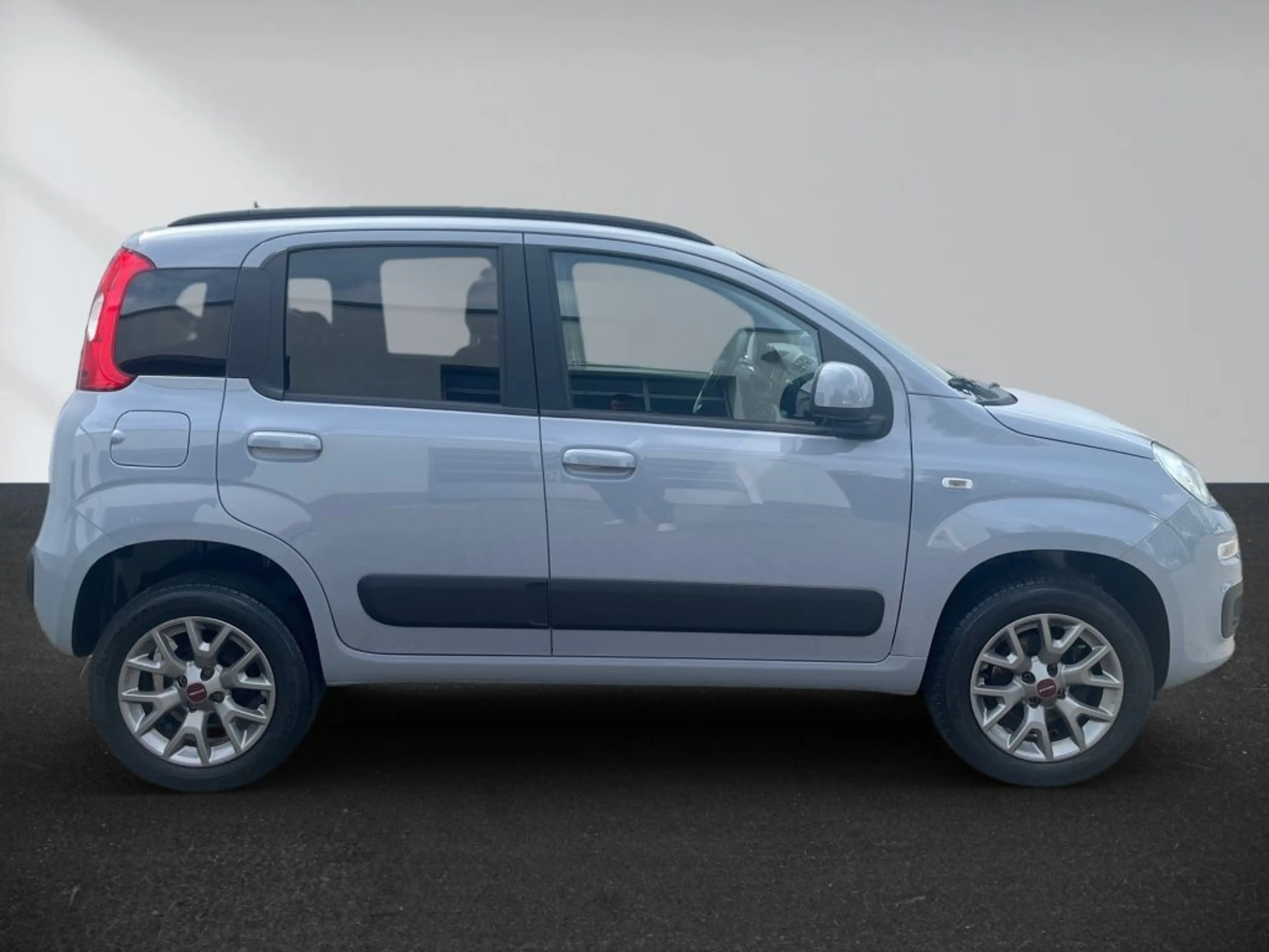 Fiat Panda Lounge 0.9 Twinair Natural Power — photo 3