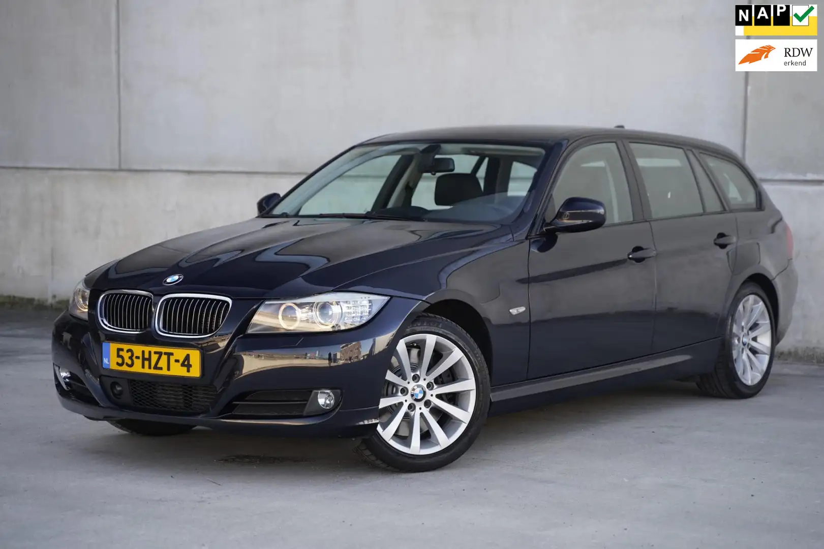 BMW 330 3-serie Touring 330xd Business Line, 1ste eigenaar Blauw - 1