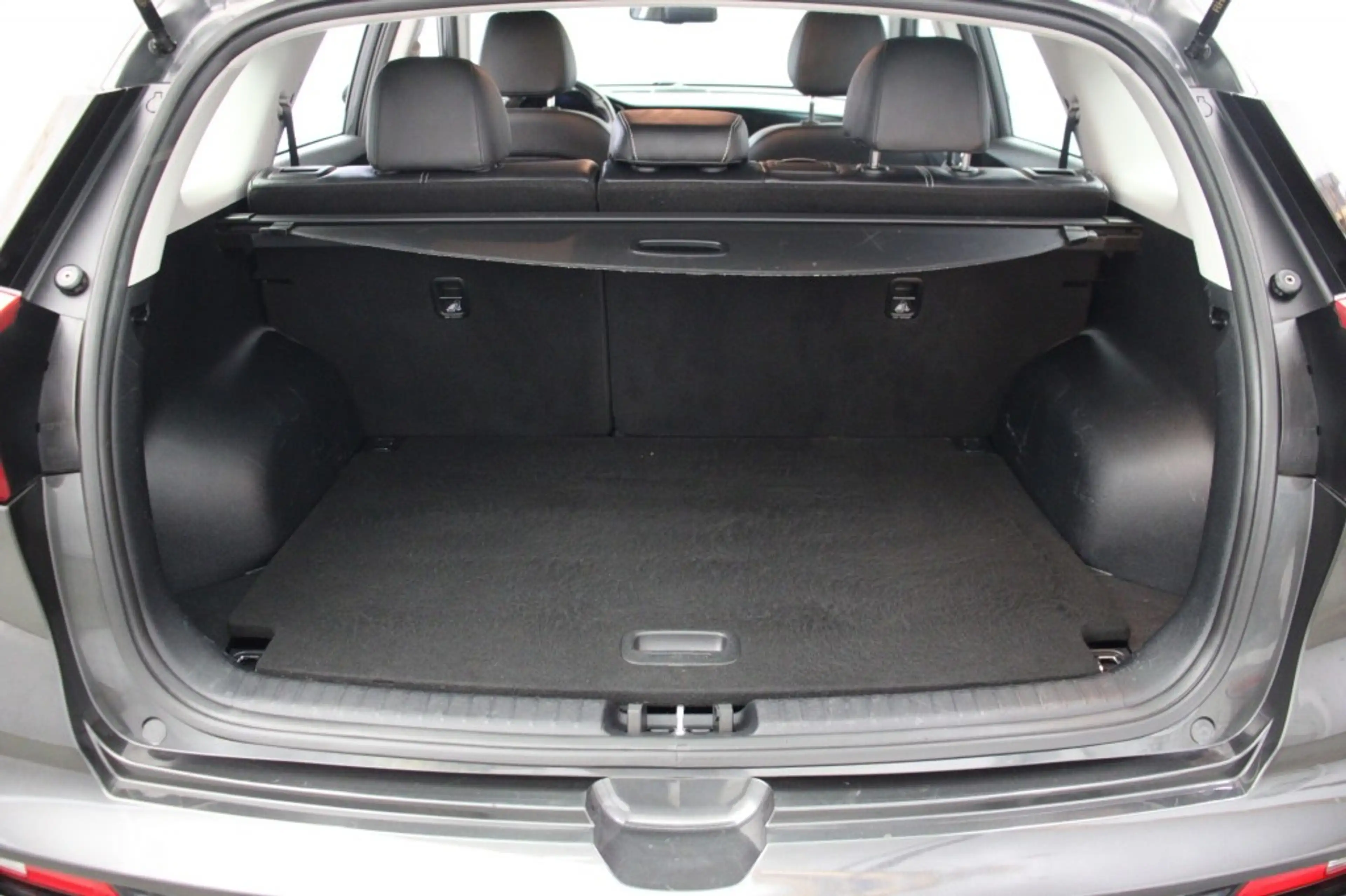 Kia e-Niro E-Niro DynamicPlusLine 64 kWh 3 Fase - Carplay, Ca — photo 14