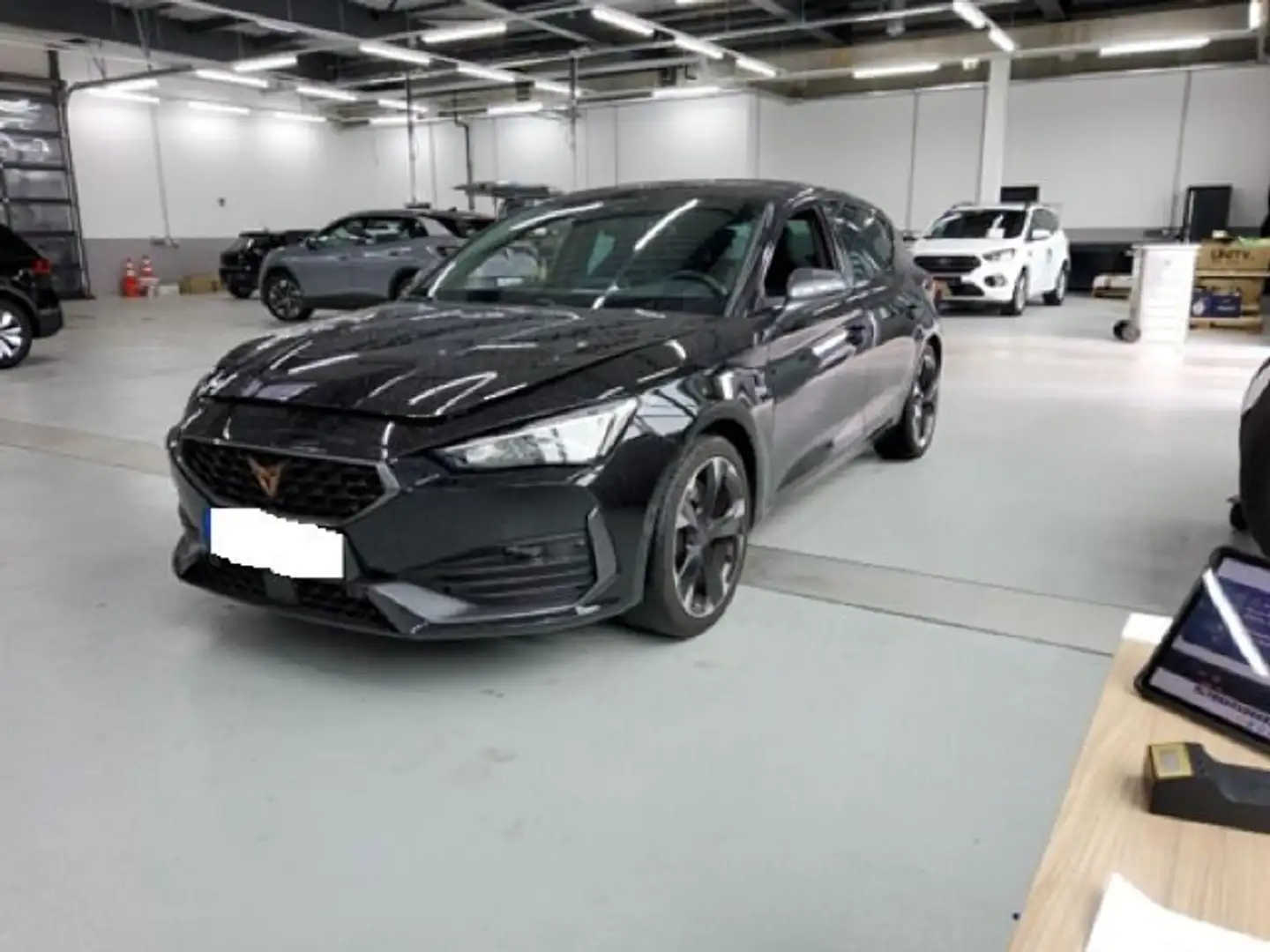 CUPRA Leon 2.0 TSI DSG LED*NAV*ACC*SIDE*LANE*R-KAM*18" Noir - 2