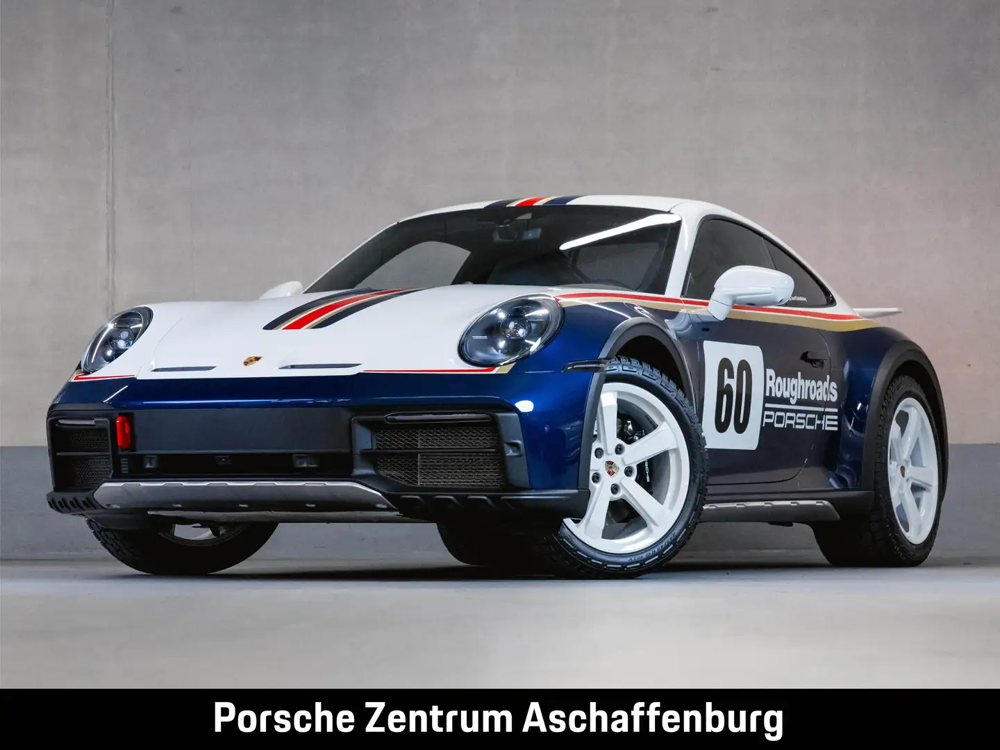 Porsche 992 911 Dakar Rallye Design Paket Weiß - 1