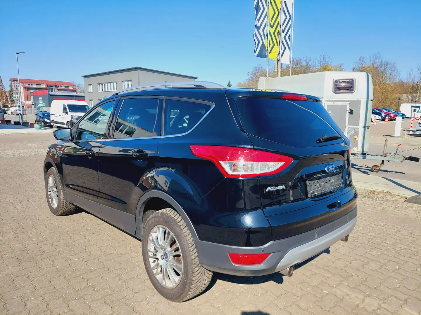 Ford Kuga 1.5EcoBoost/Business Motor läuft unruhig Negru - 2