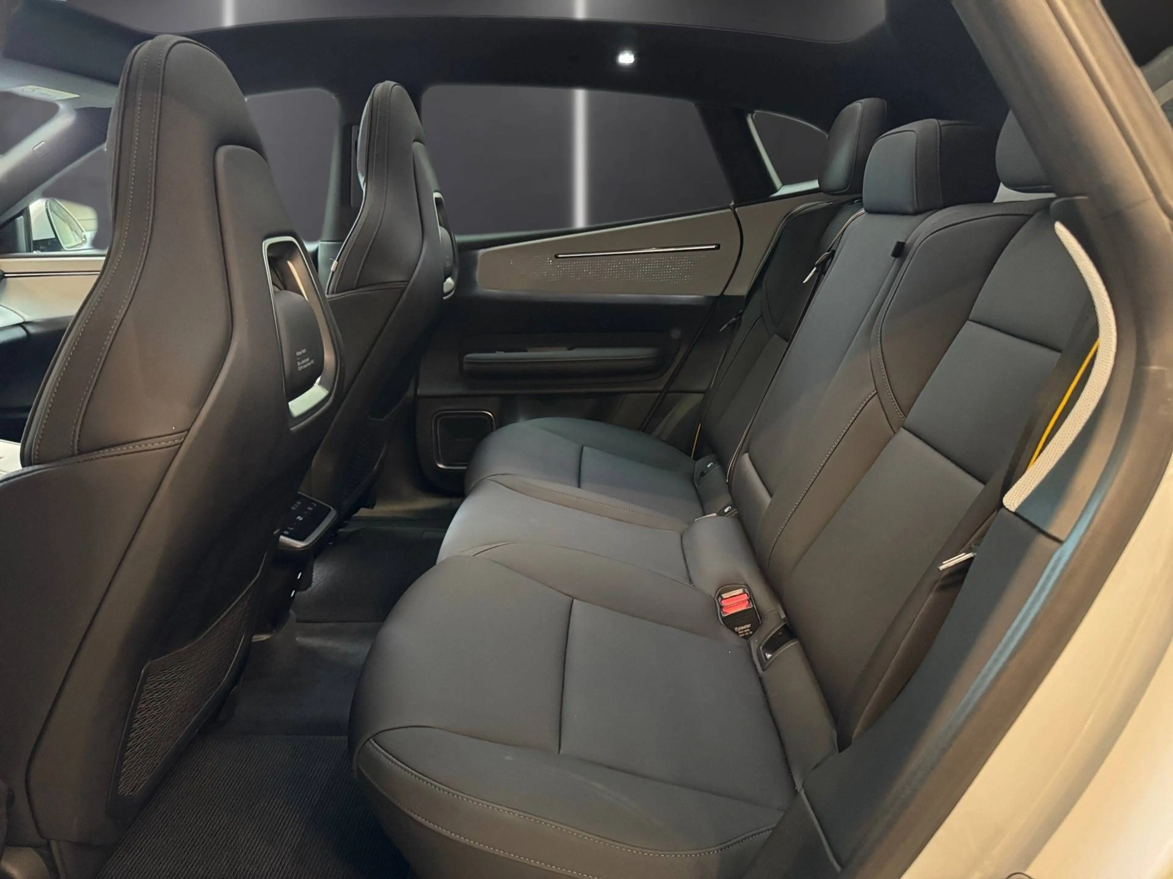 Polestar 4 Polestar 4 100 kWh Long Range Single Motor Prime Pro — photo 11