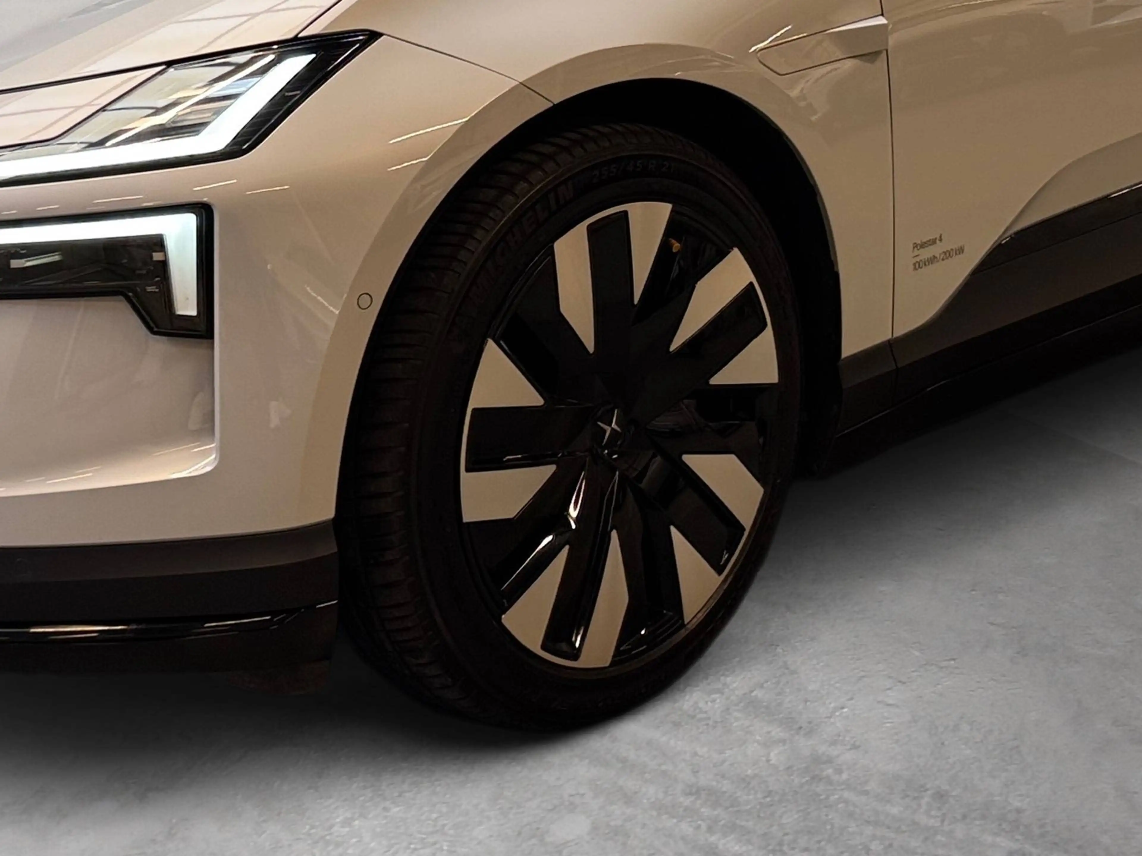 Polestar 4 Polestar 4 100 kWh Long Range Single Motor Prime Pro — photo 6