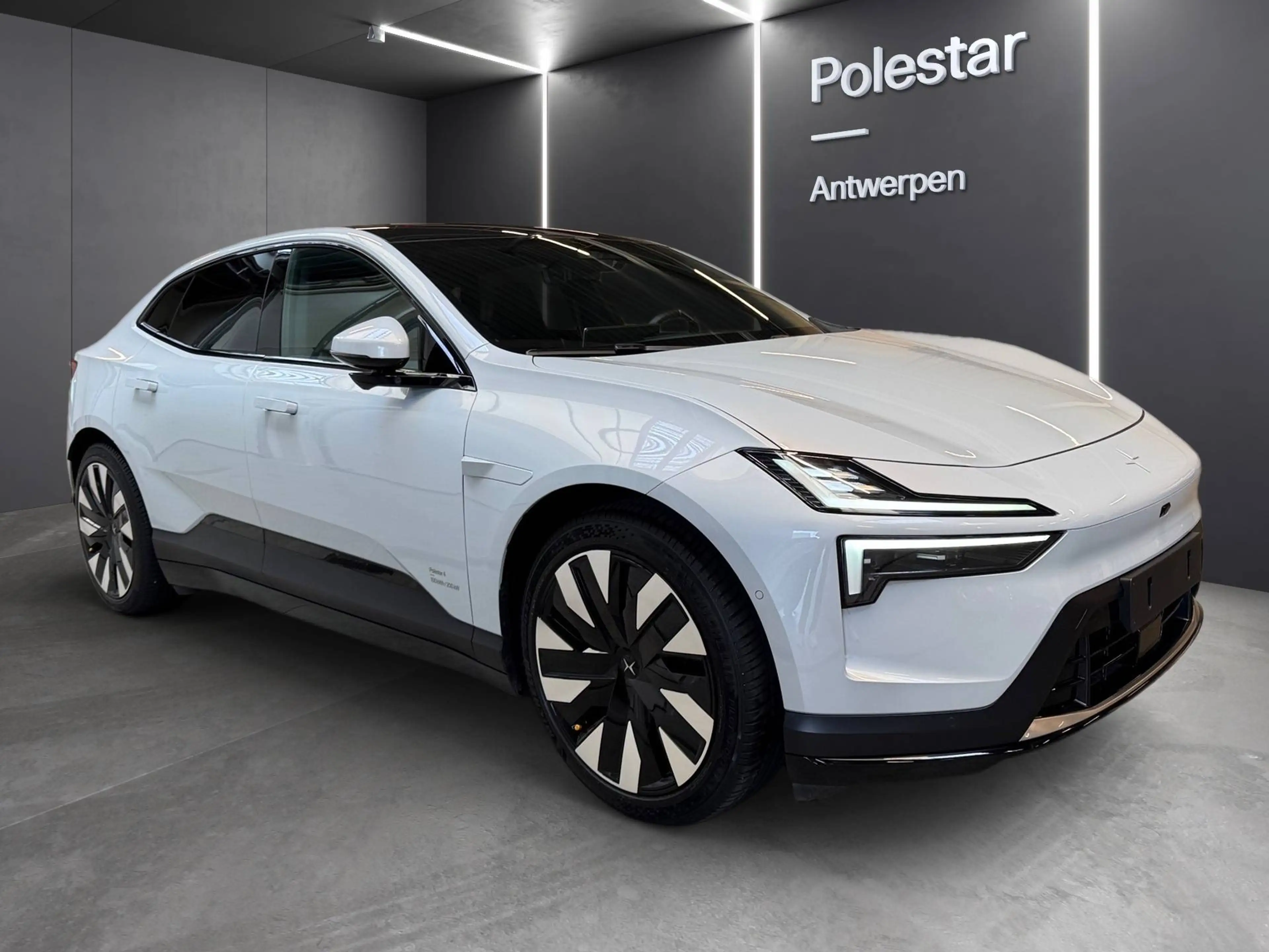 Polestar 4 Polestar 4 100 kWh Long Range Single Motor Prime Pro — photo 2