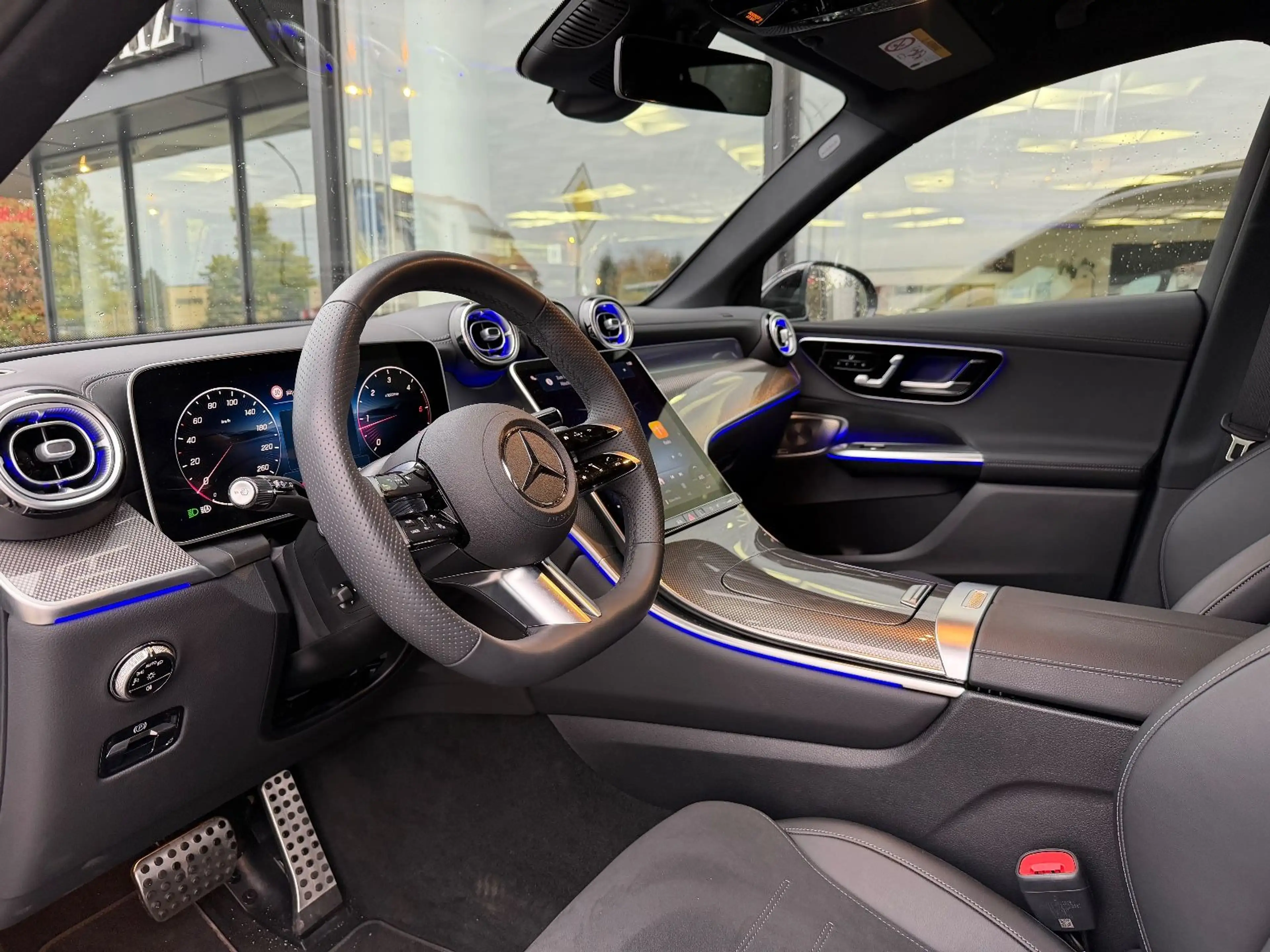 Mercedes-Benz GLC 220 d 4M AMG, NIGHT, AHK, Distro, Burmes, 20" — photo 9