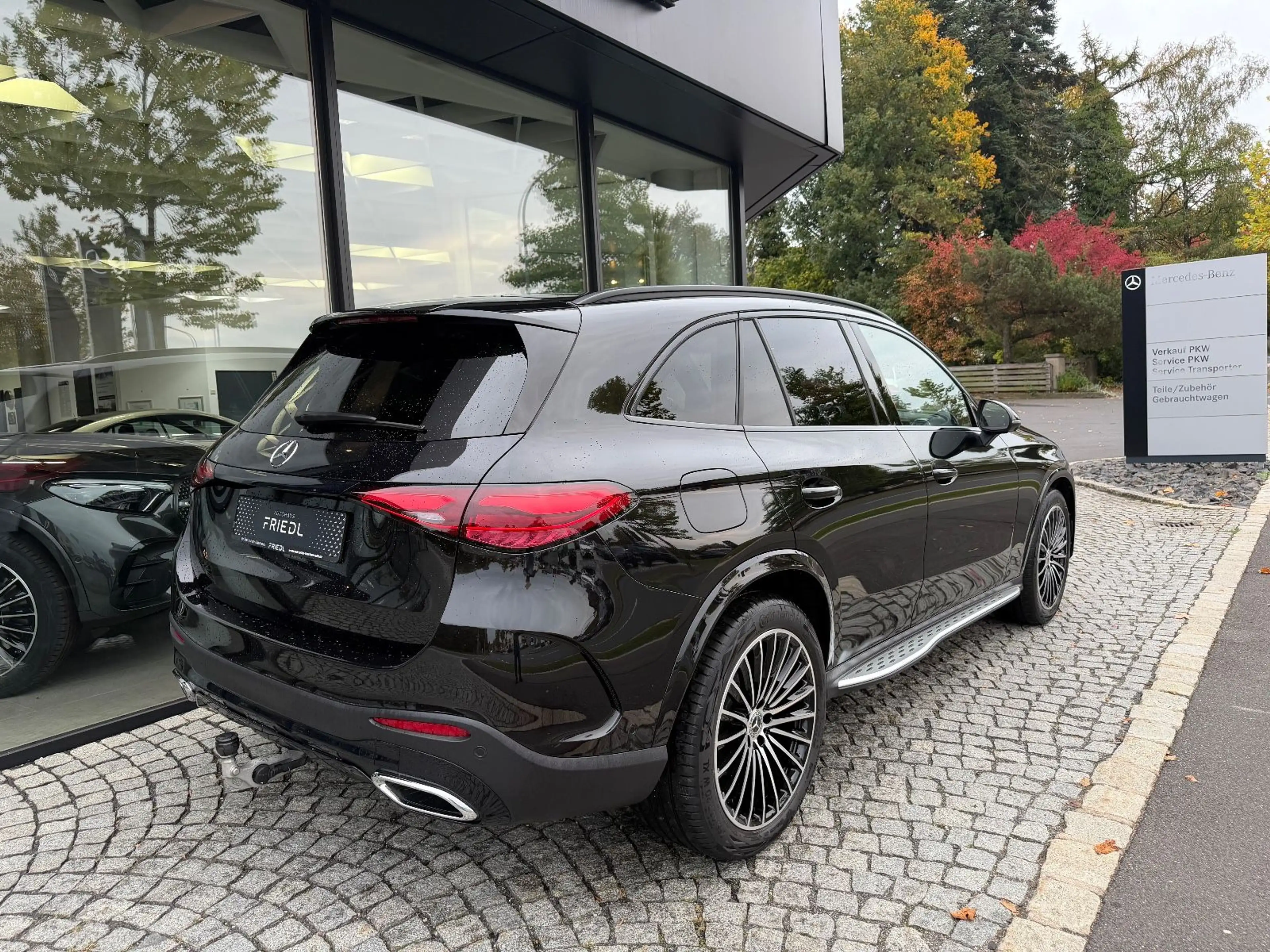 Mercedes-Benz GLC 220 d 4M AMG, NIGHT, AHK, Distro, Burmes, 20" — photo 6