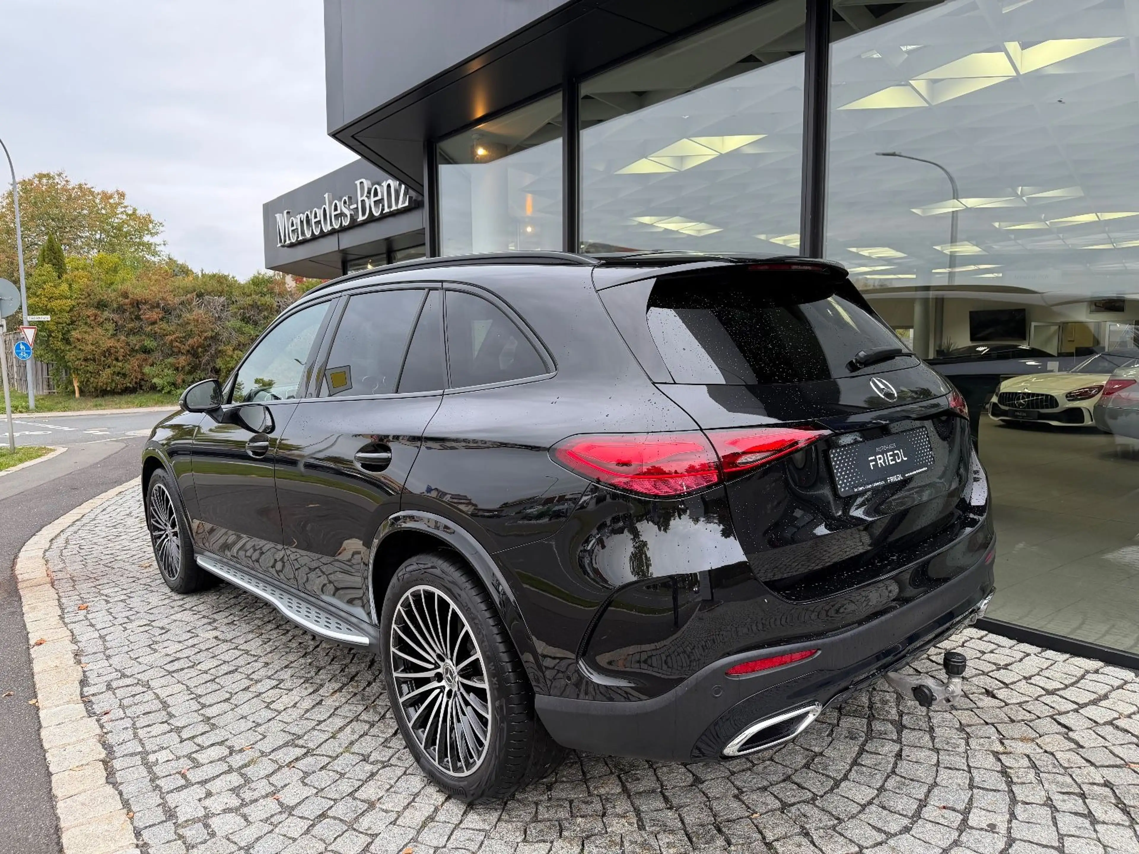 Mercedes-Benz GLC 220 d 4M AMG, NIGHT, AHK, Distro, Burmes, 20" — photo 5