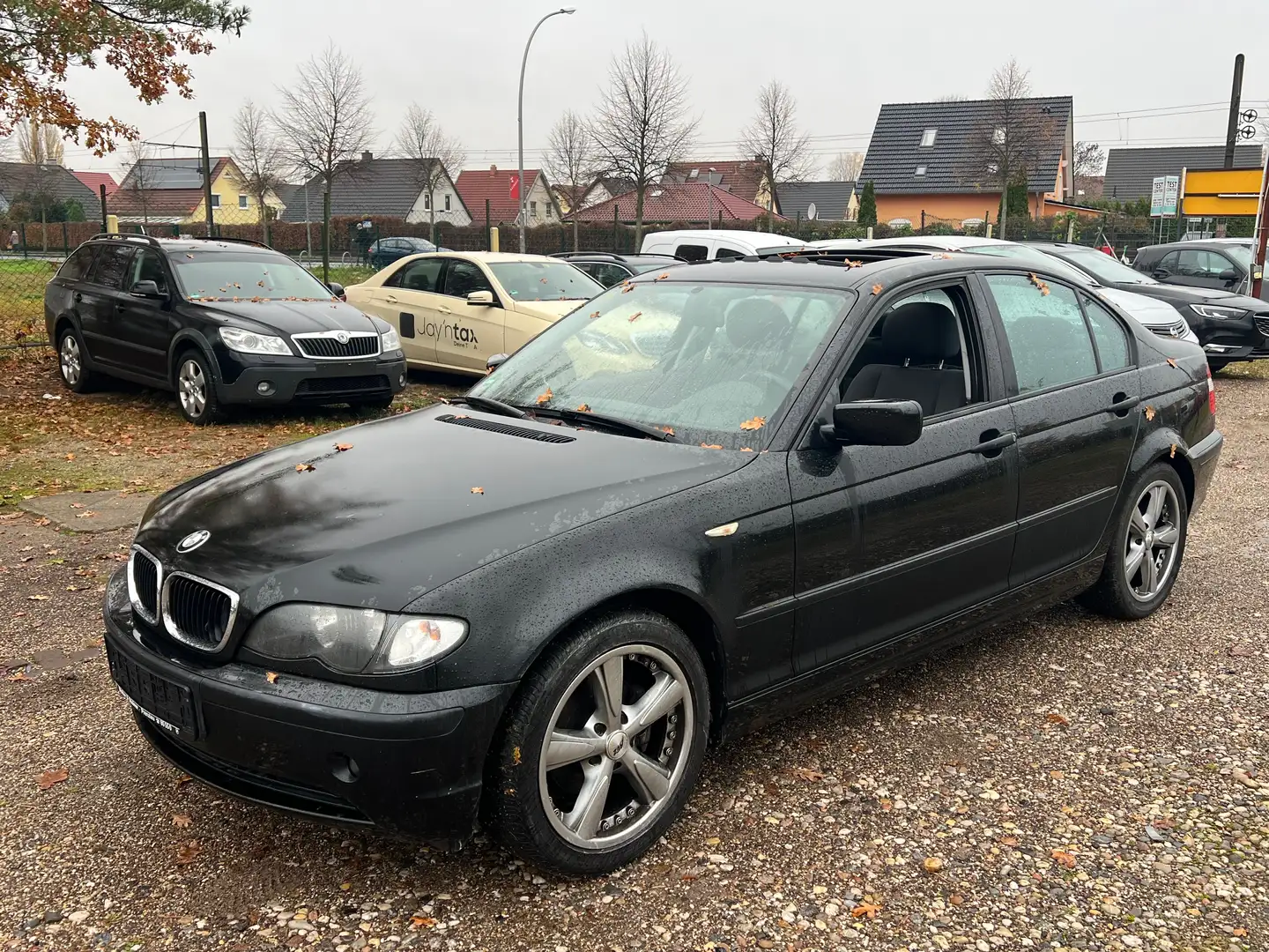 BMW 318 E46 Limousine *SCD+NAVI+KLIMA+SHZHG* 2005 Schwarz - 1