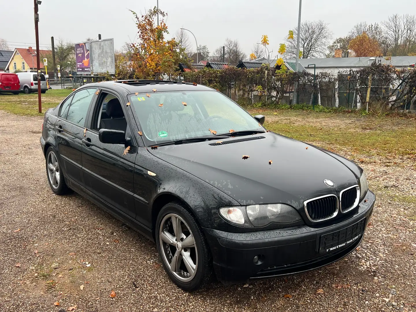 BMW 318 E46 Limousine *SCD+NAVI+KLIMA+SHZHG* 2005 Schwarz - 2