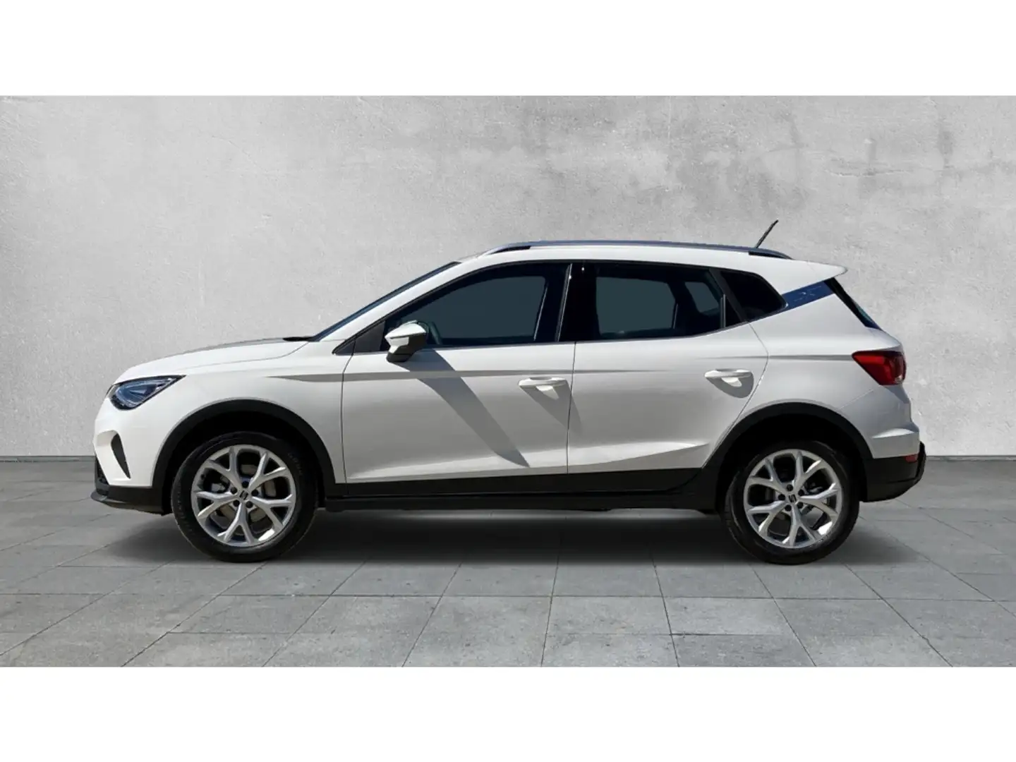 SEAT Arona FR 1.0 TSI 115 PS +NAVI+LED+SHZ+PDC+ACC+ Weiß - 2